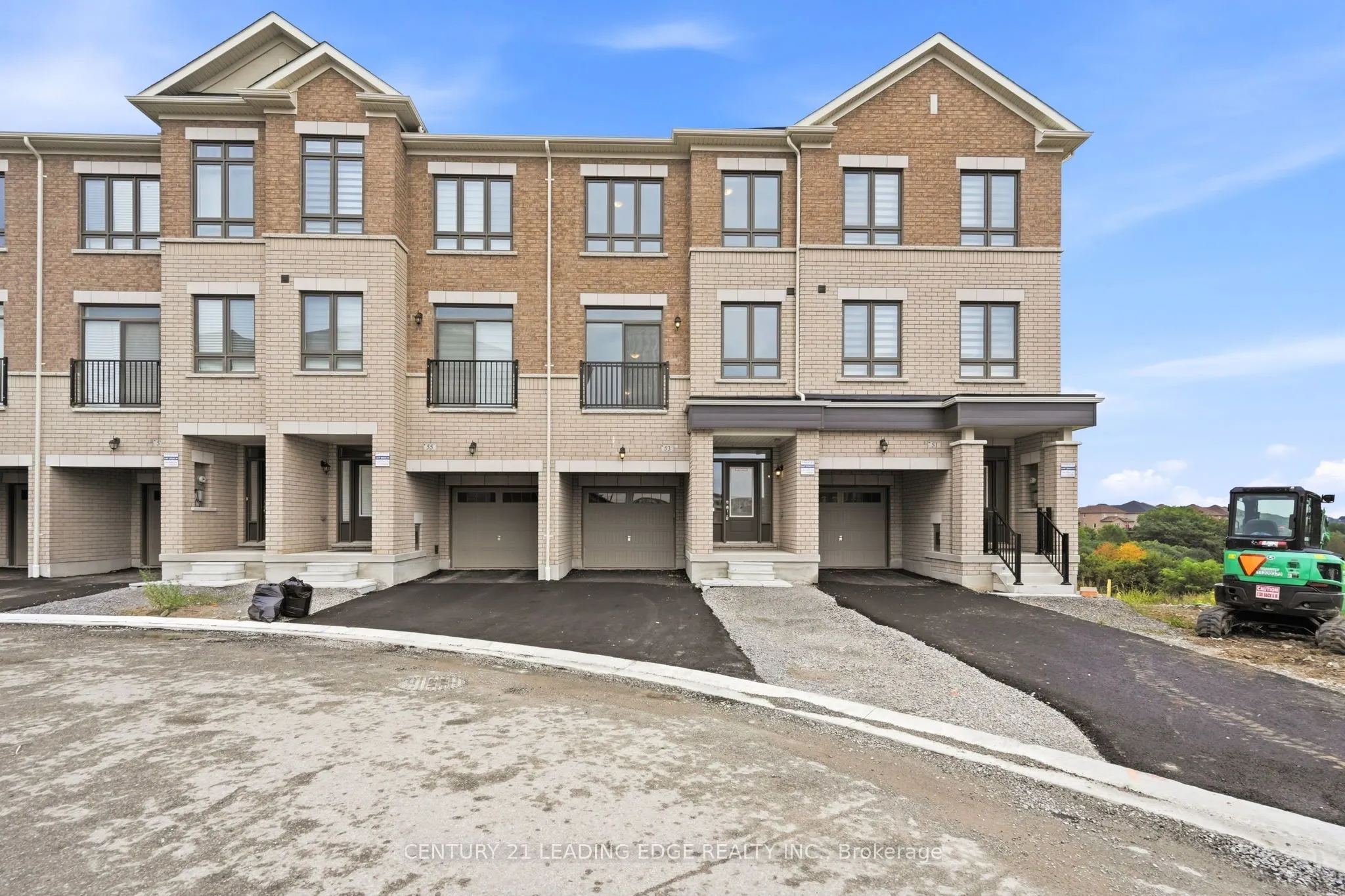 53 Upper Paradise Way