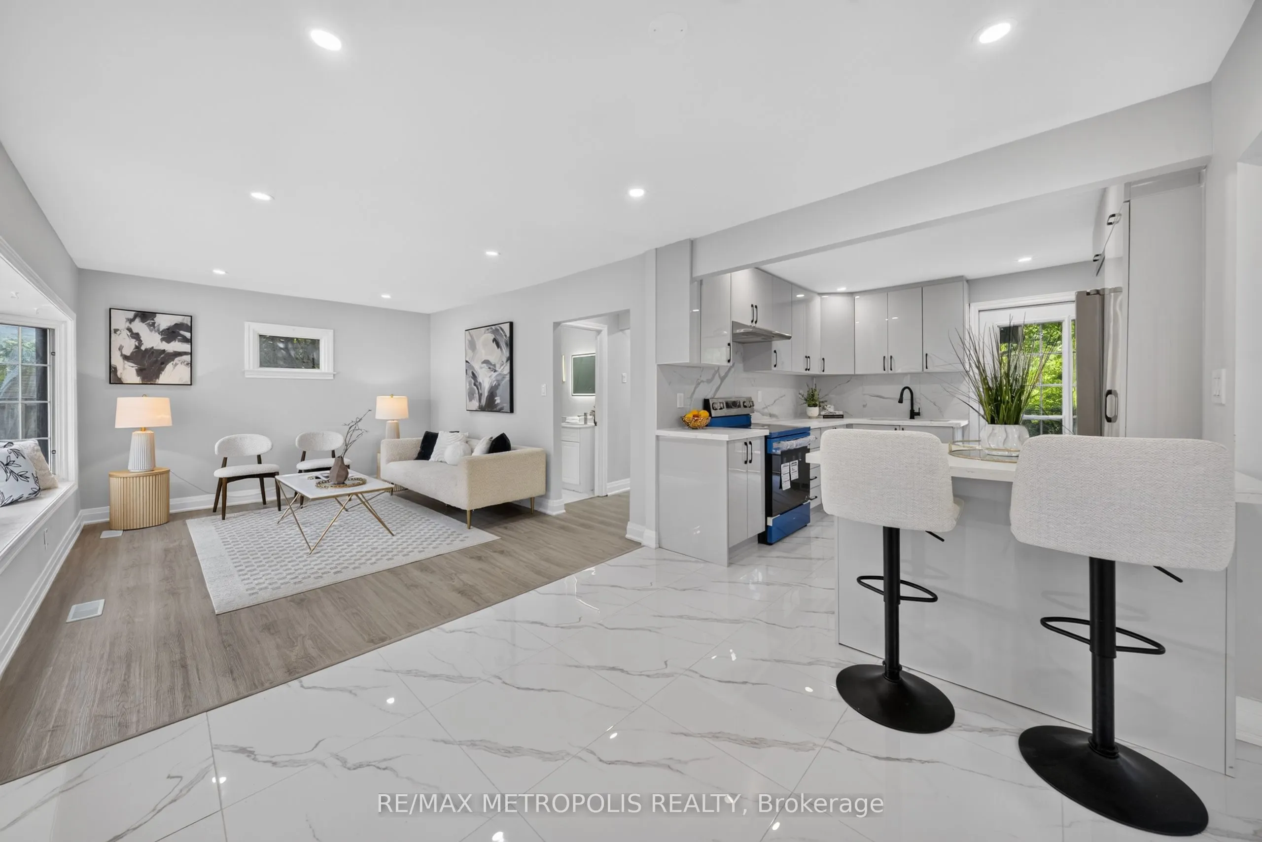 208 Palmerston Avenue