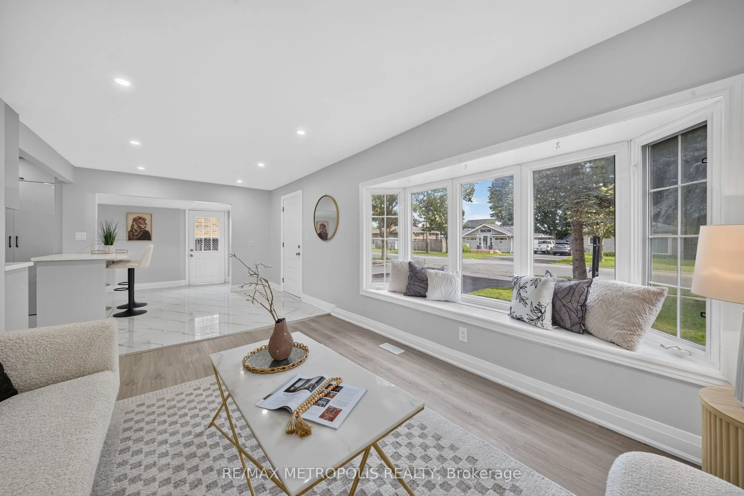 208 Palmerston Avenue