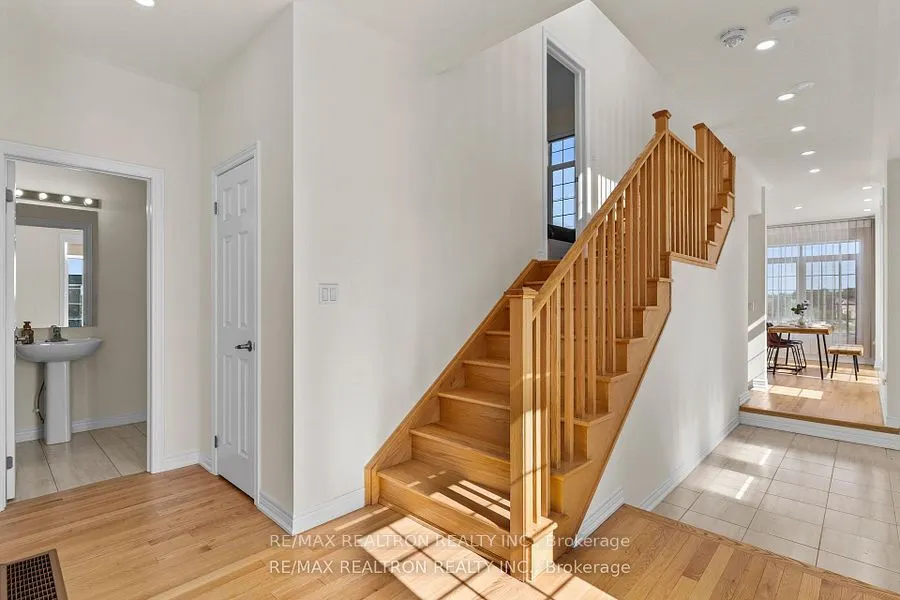 988 Grosbeak Trail