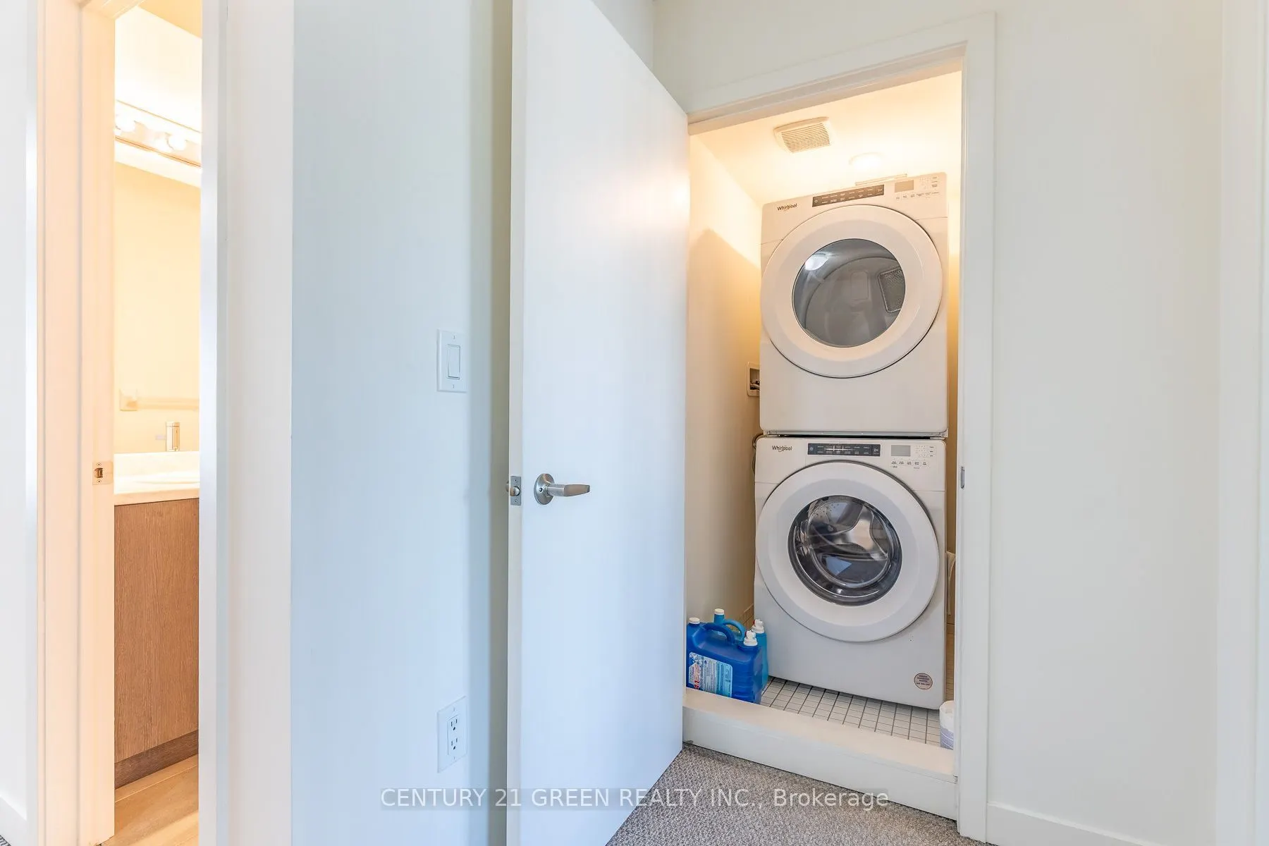 1525 Kingston Road #406