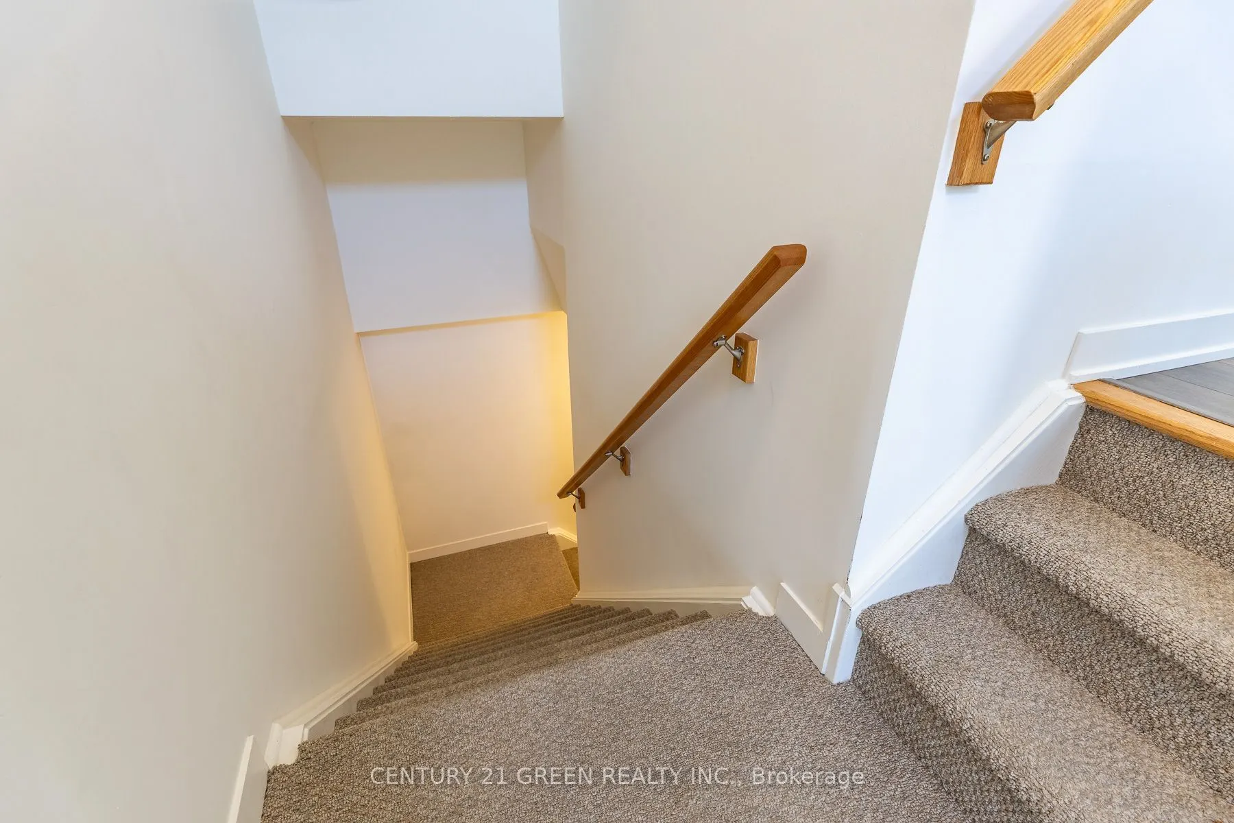 1525 Kingston Road #406