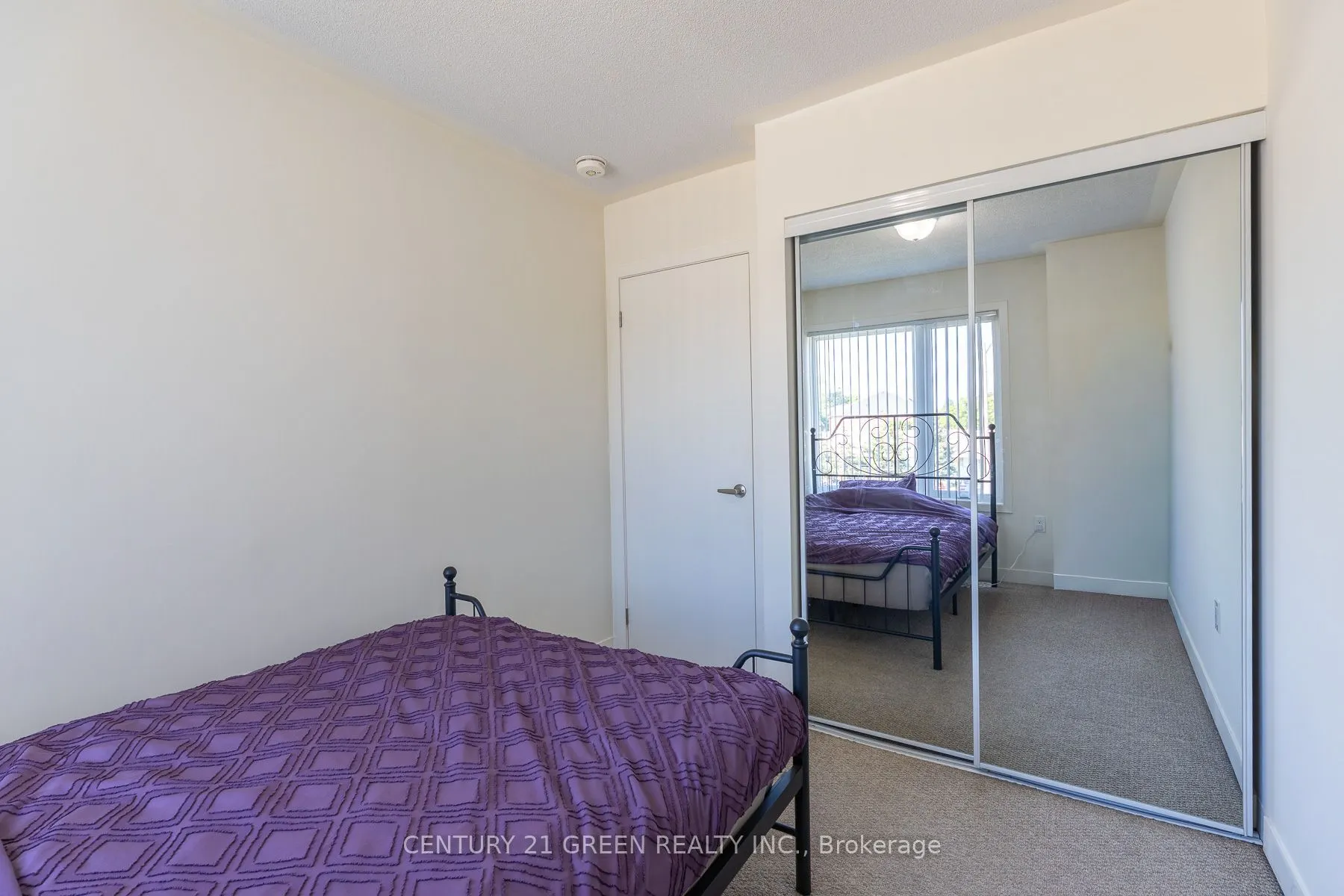 1525 Kingston Road #406