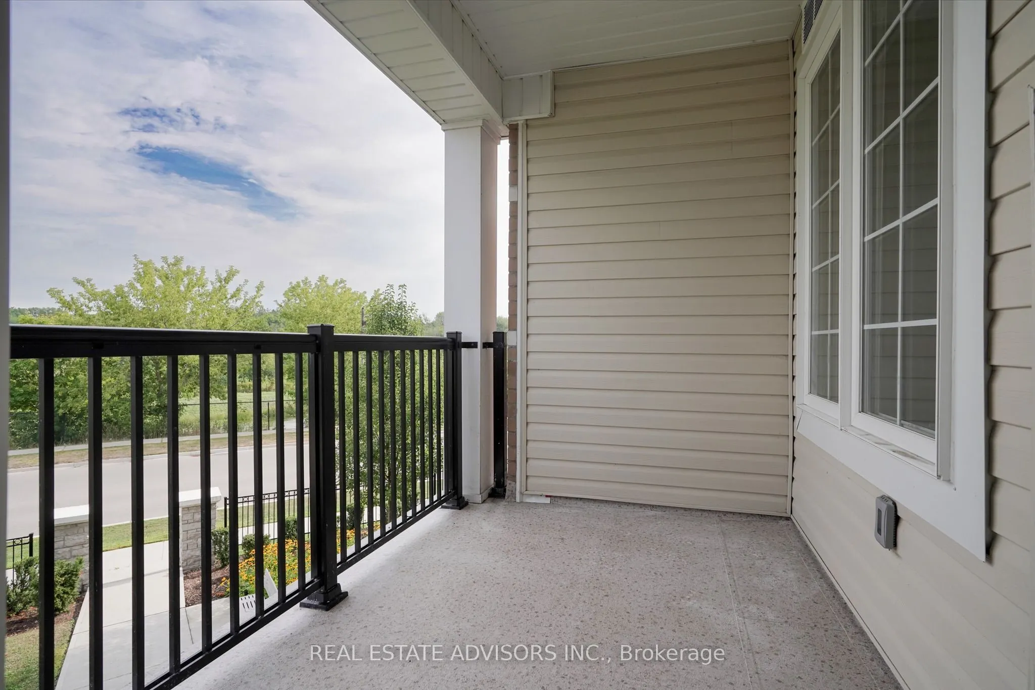 65 Shipway Avenue #203