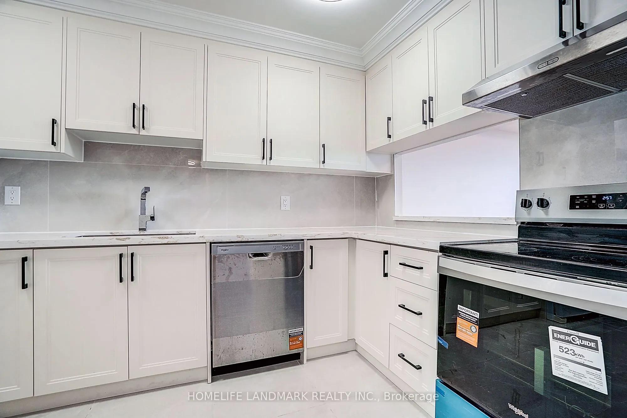 2365 Kennedy Road #611