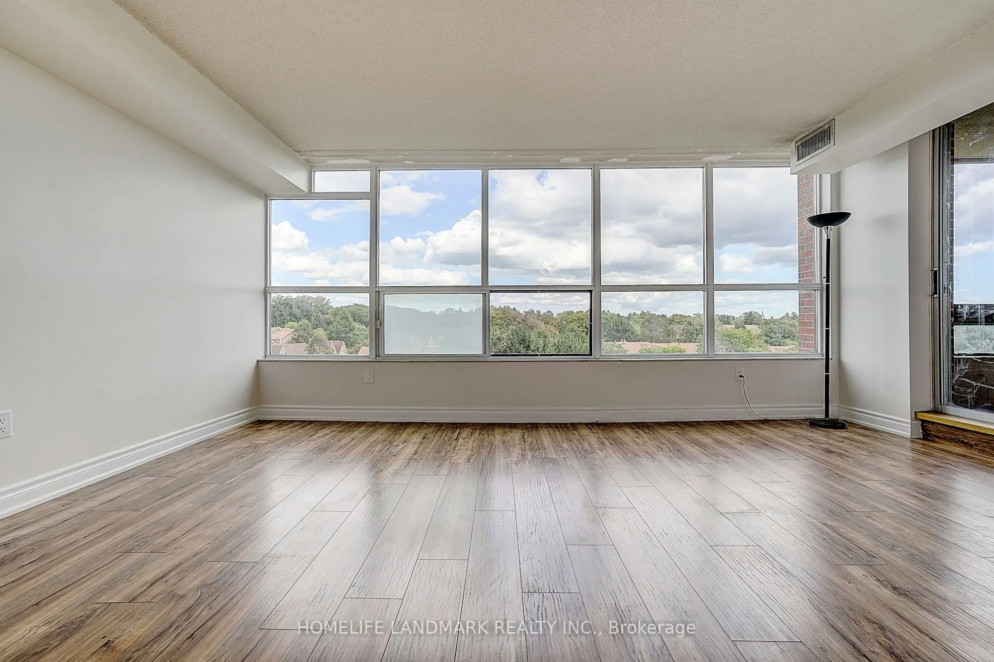 2365 Kennedy Road #611