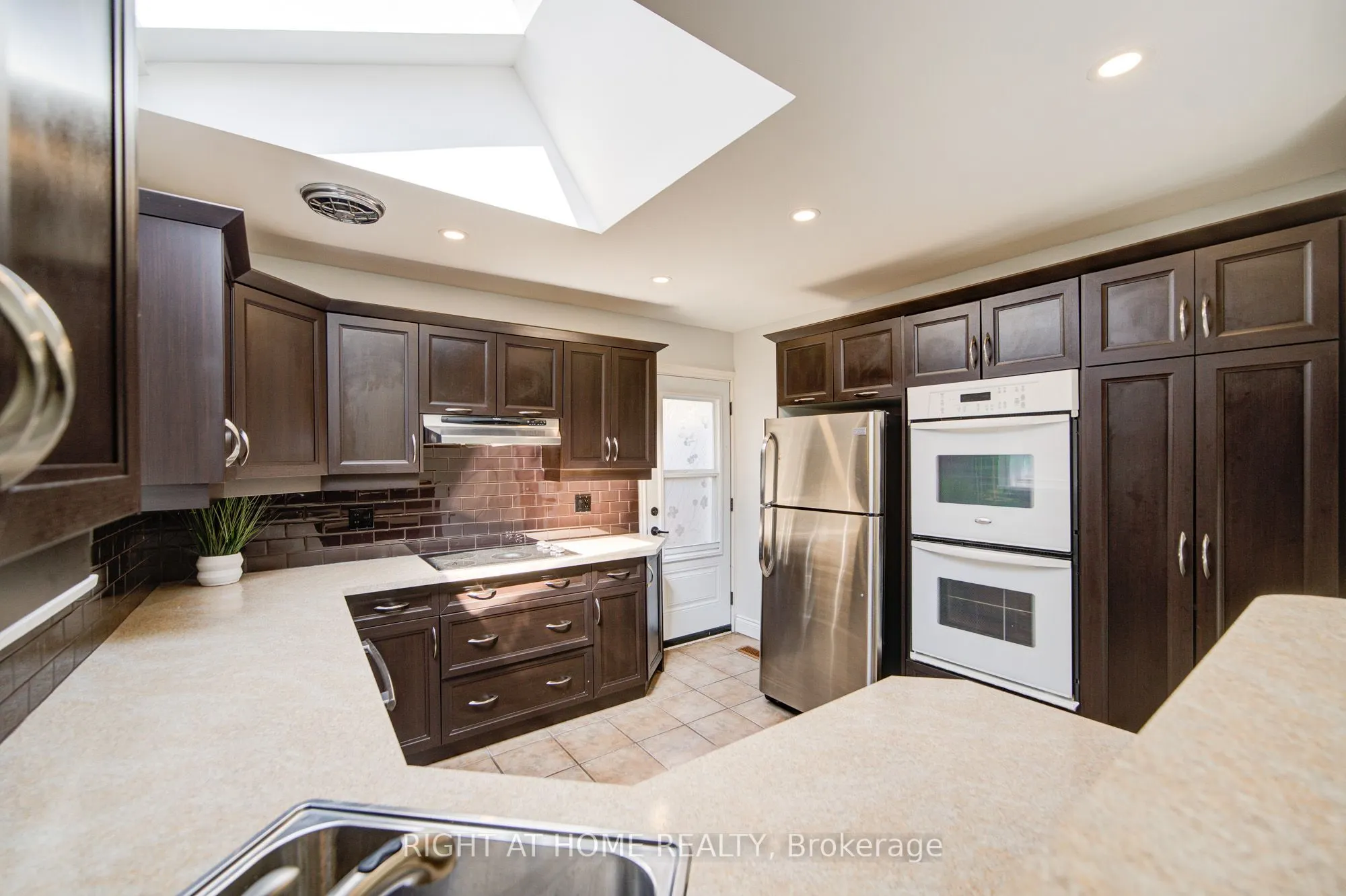 326 Jaybell Grove