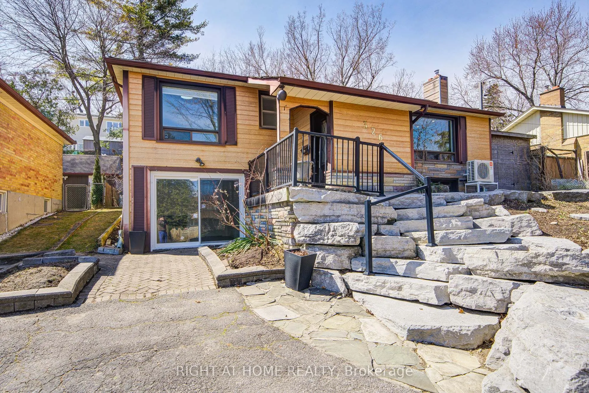 326 Jaybell Grove