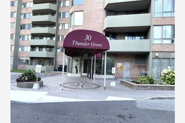 30 Thunder Grove