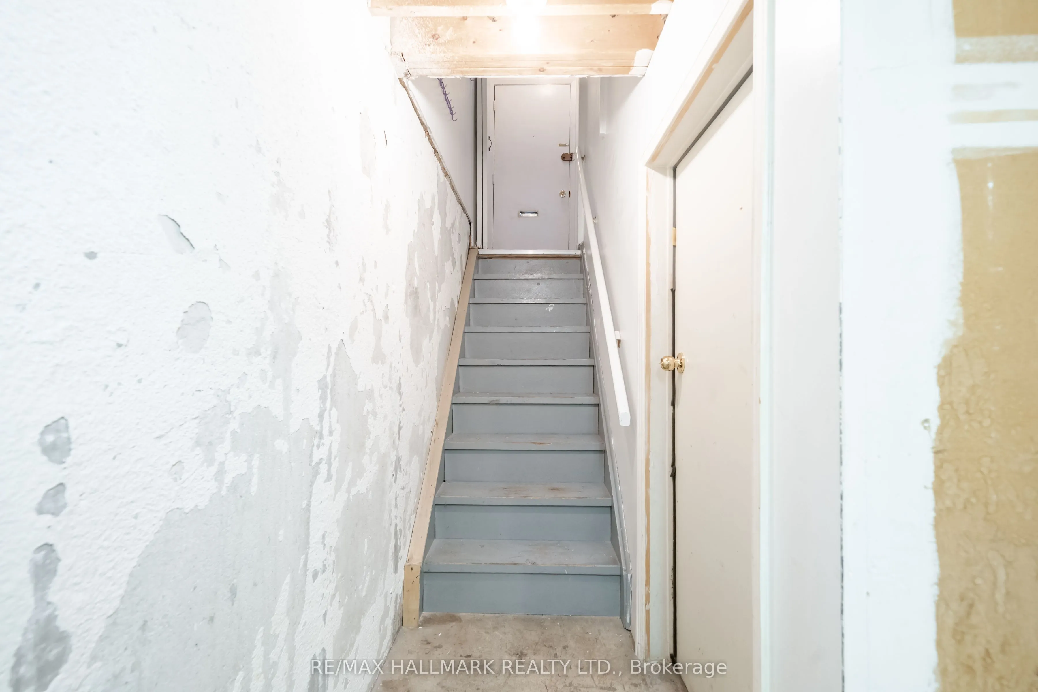 275 Broadview Avenue #125