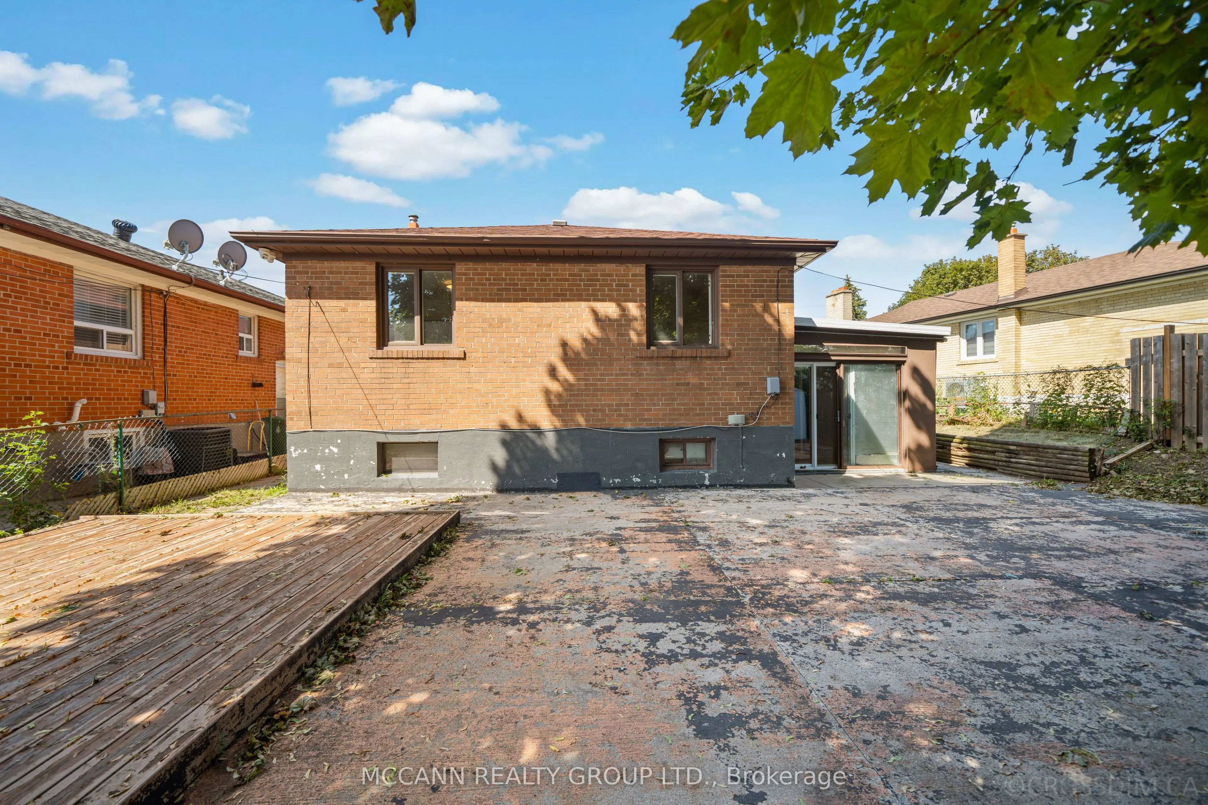 17 Barlow Road