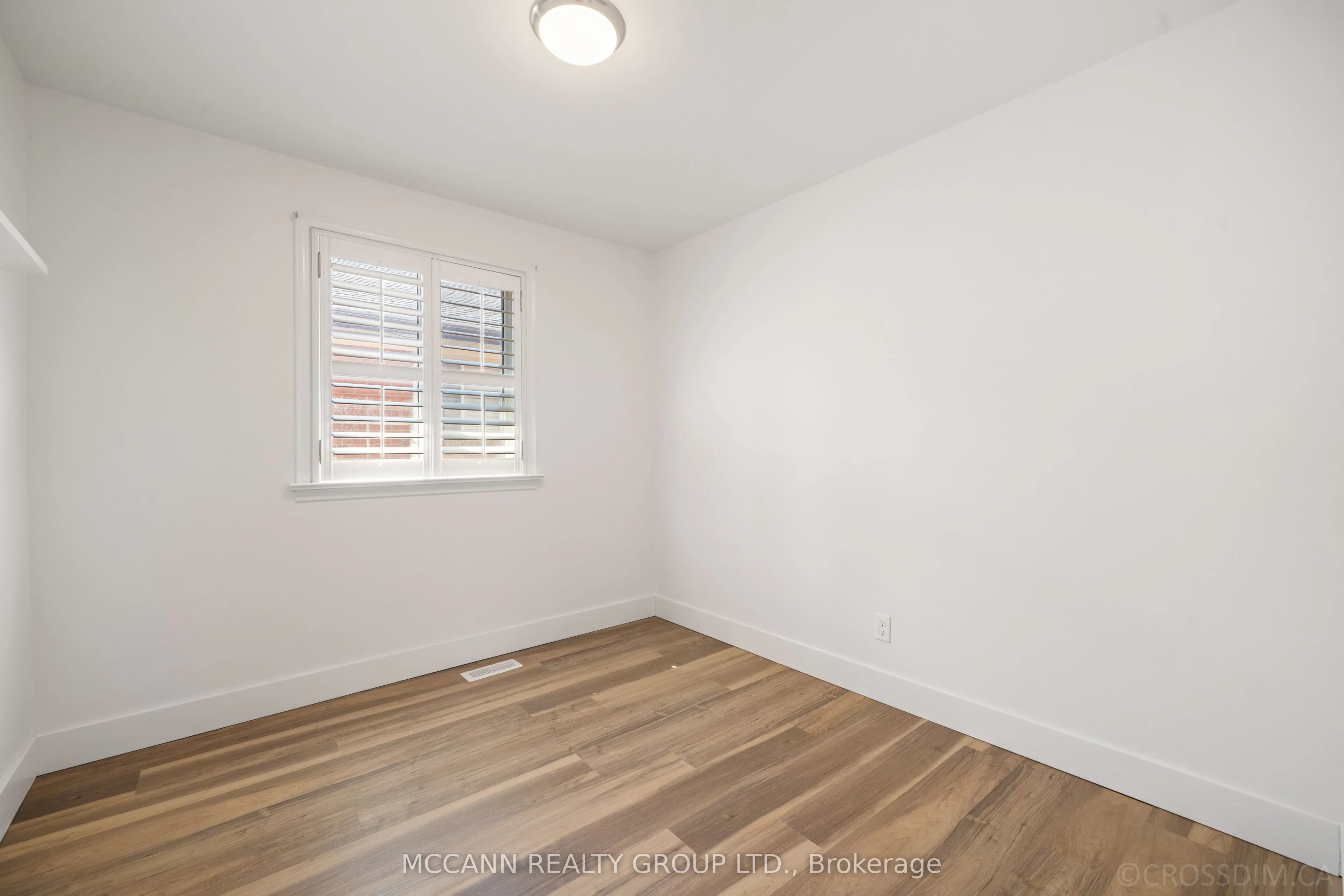 17 Barlow Road