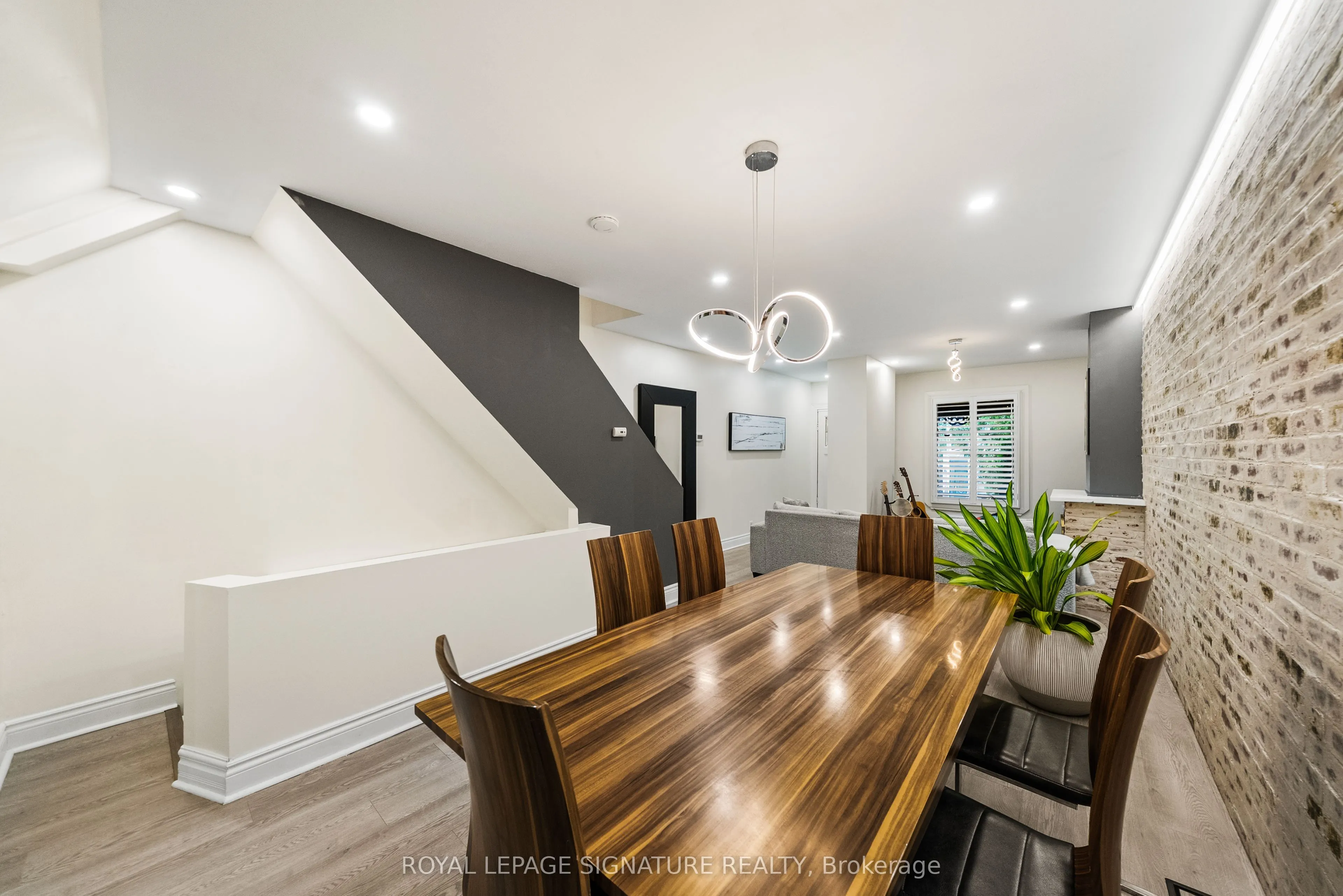 122 Duvernet Avenue