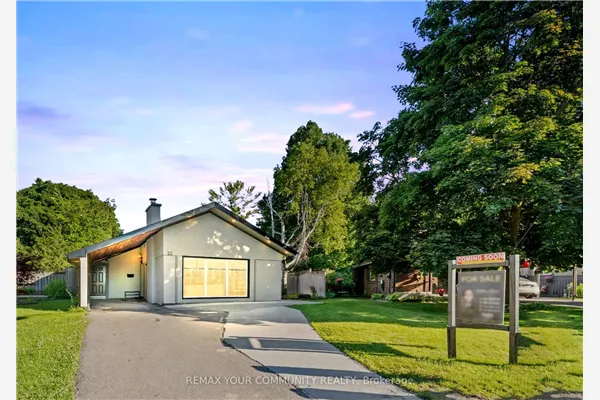 23 Penetang Crescent
