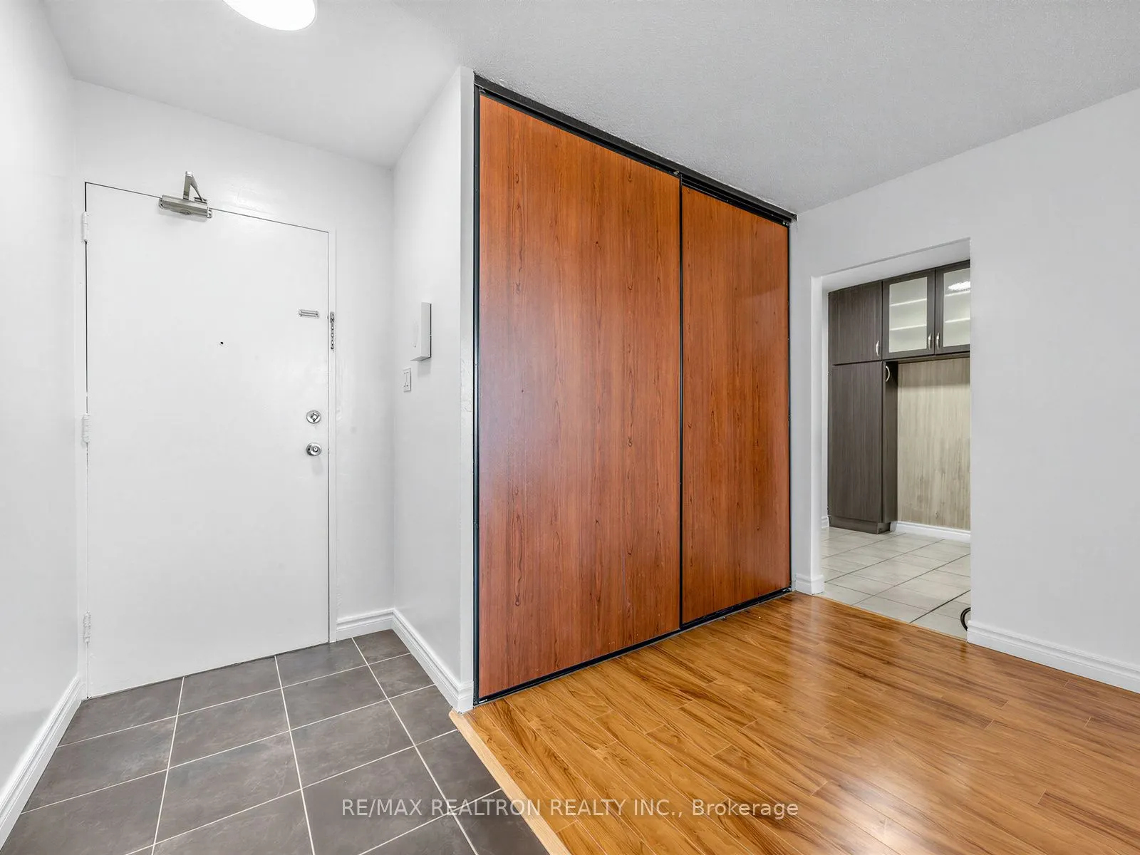180 Markham Road #501