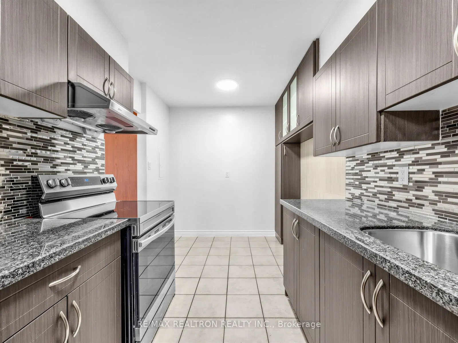 180 Markham Road #501