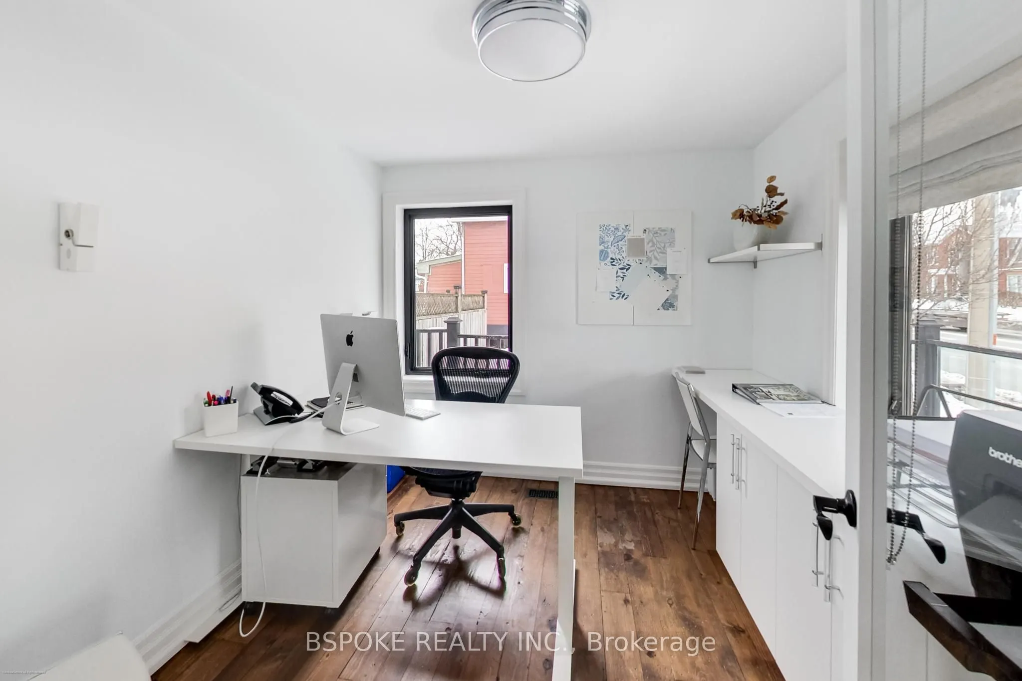578 Kingston Road W