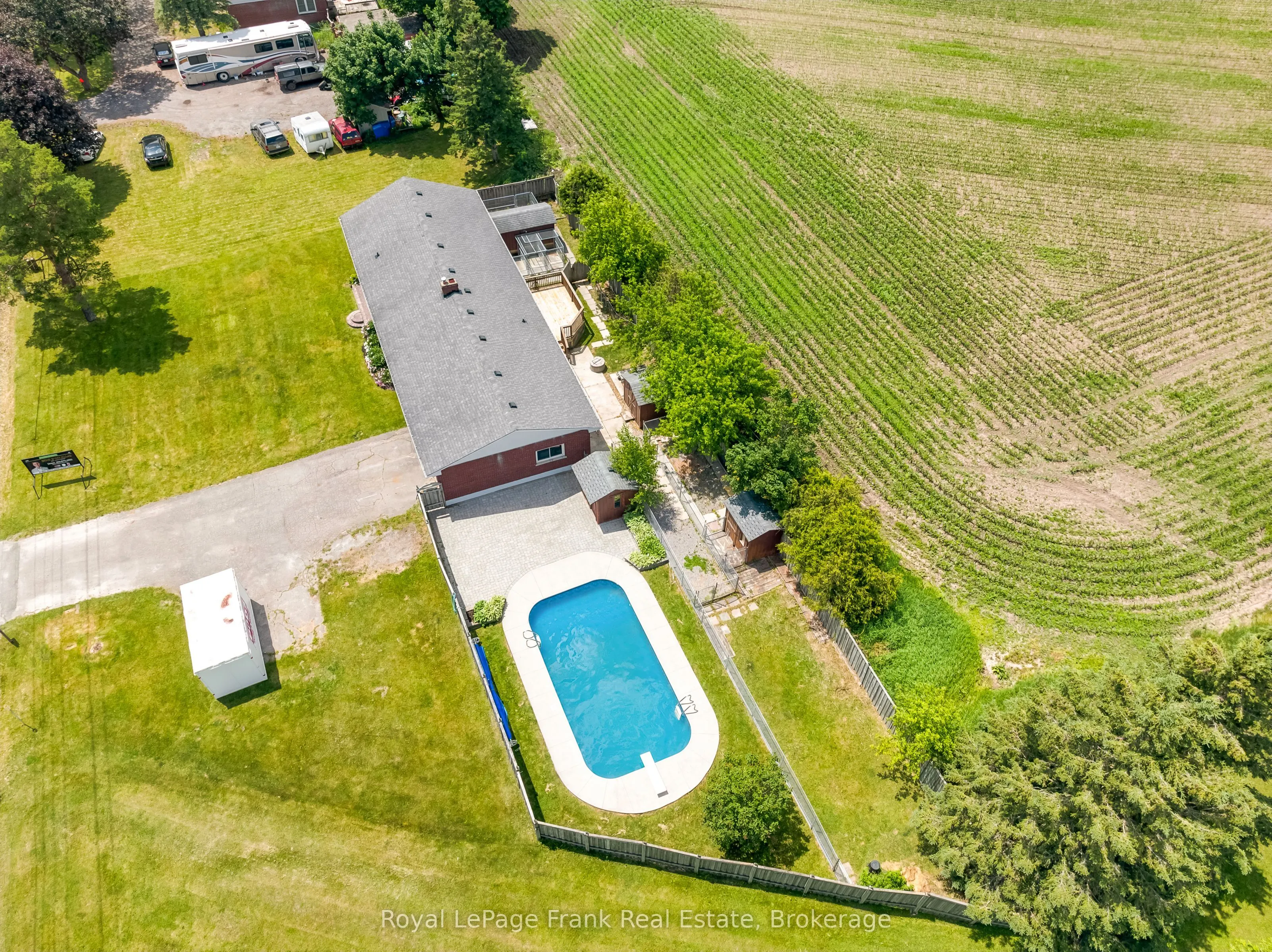 1385 Highway 7A