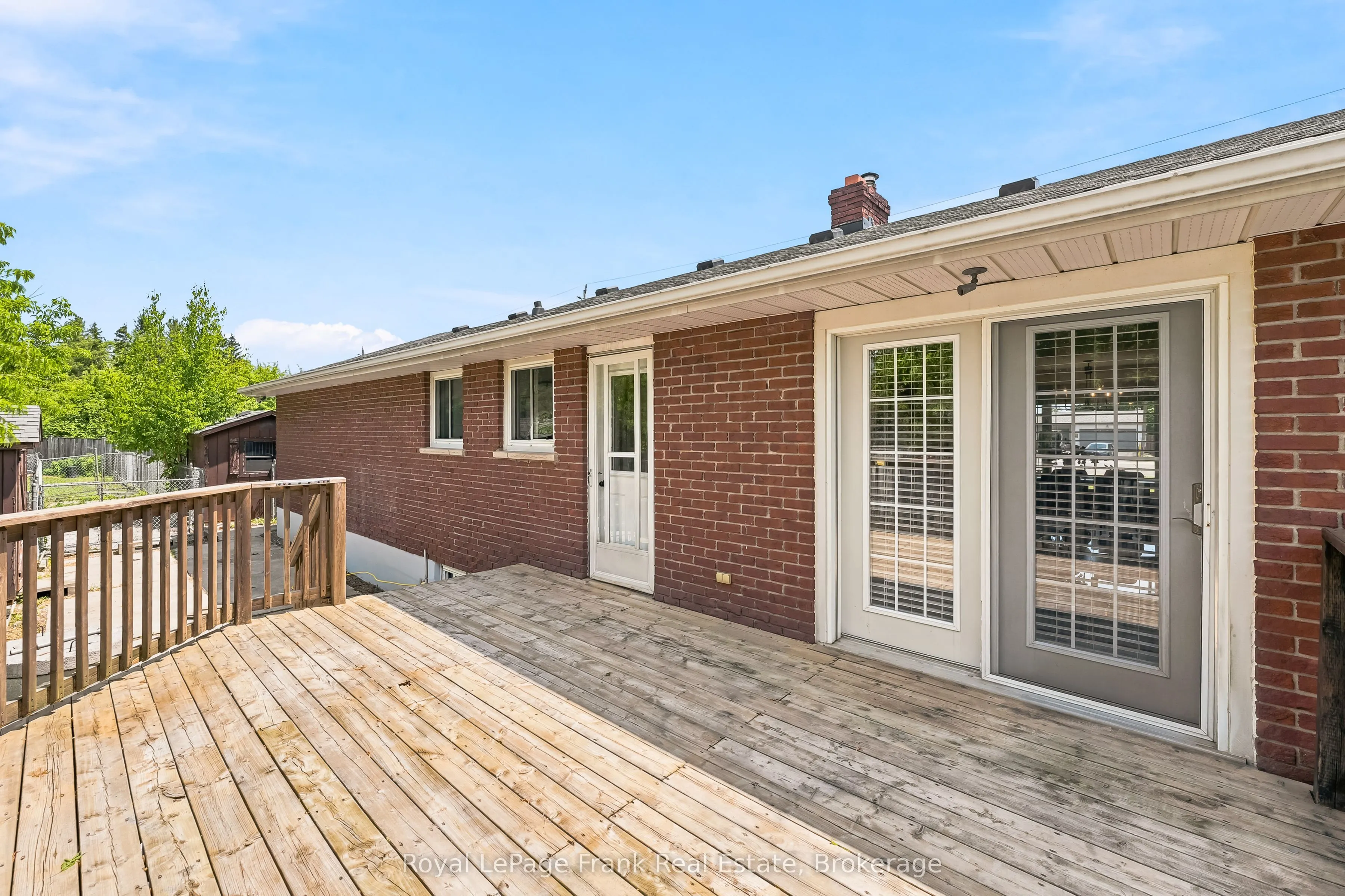 1385 Highway 7A