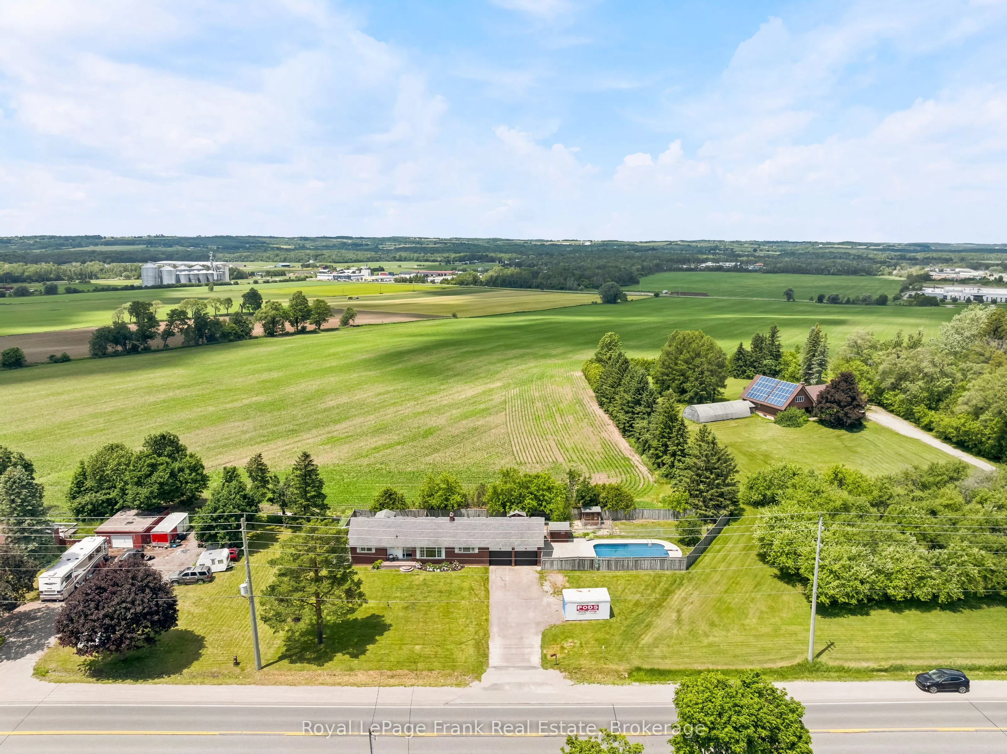 1385 Highway 7A