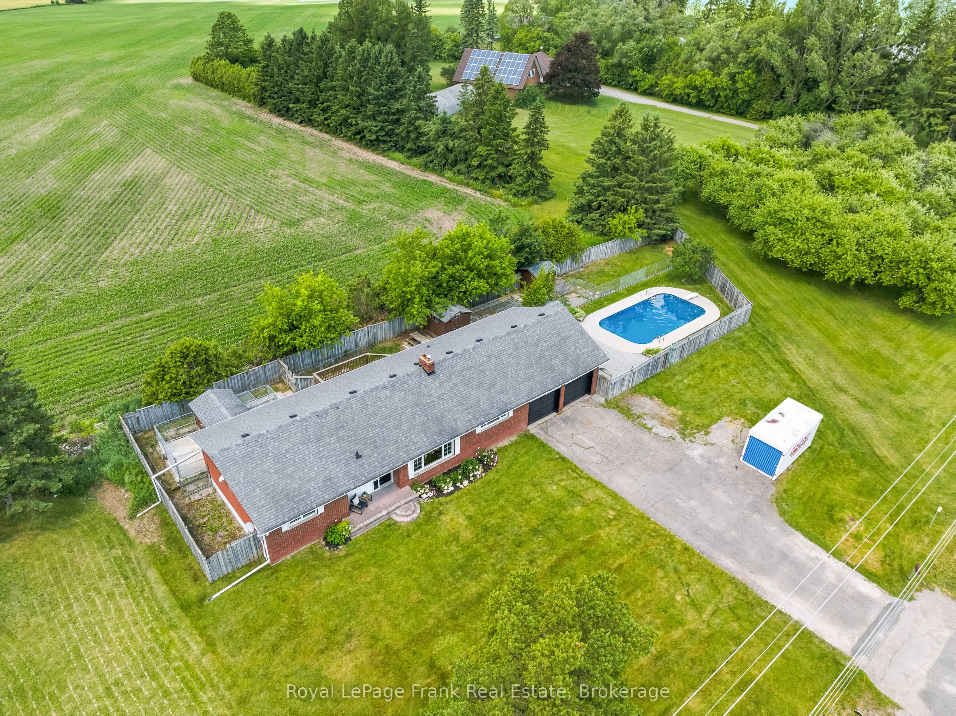 1385 Highway 7A