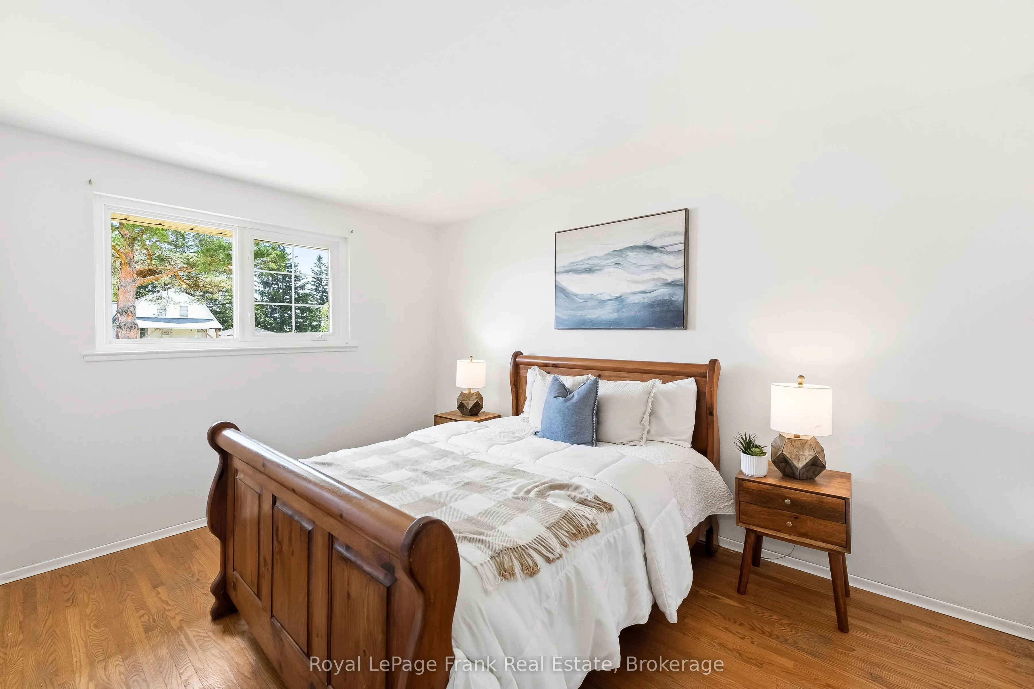 1385 Highway 7A