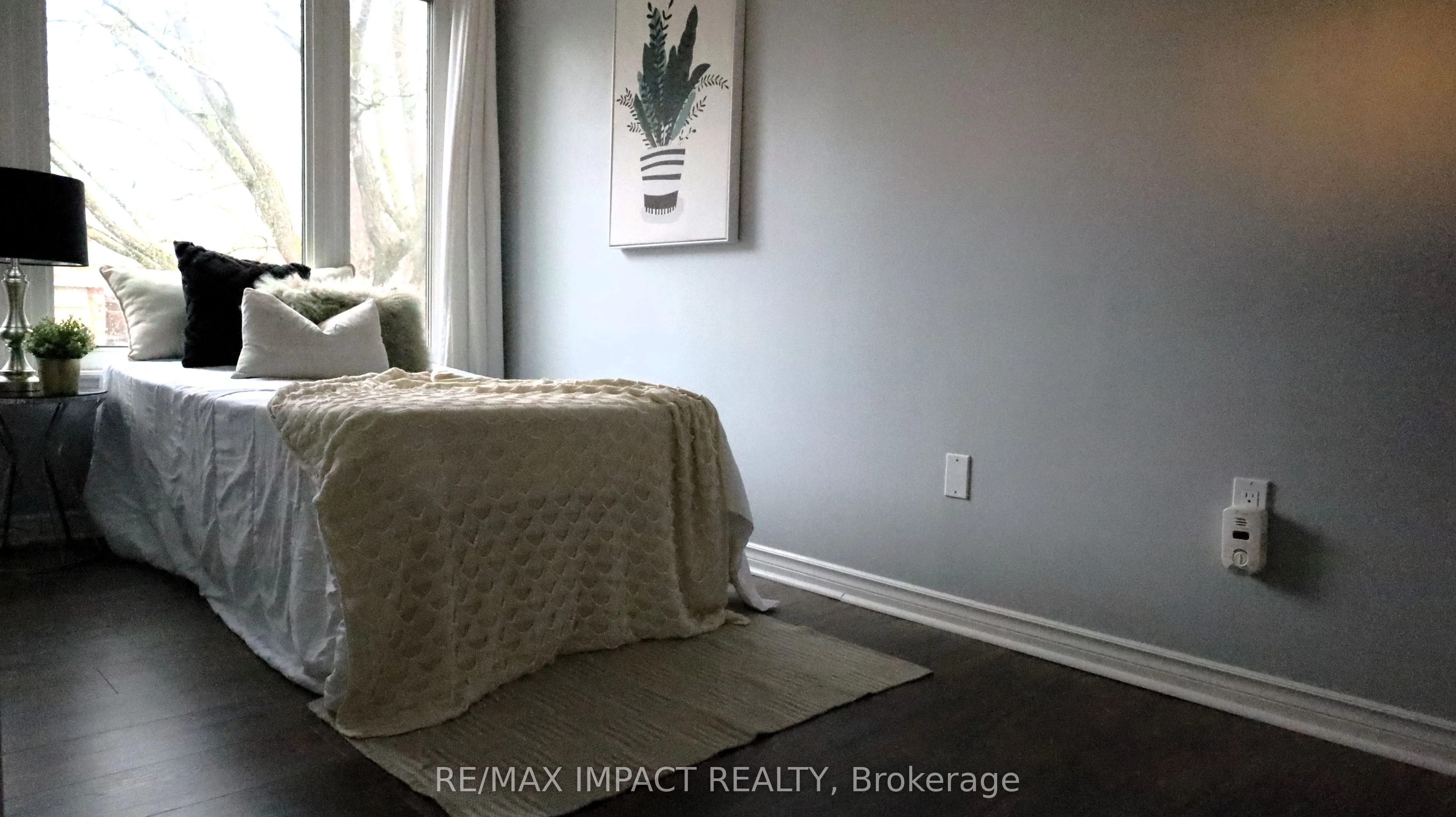 11 Fenwick Avenue
