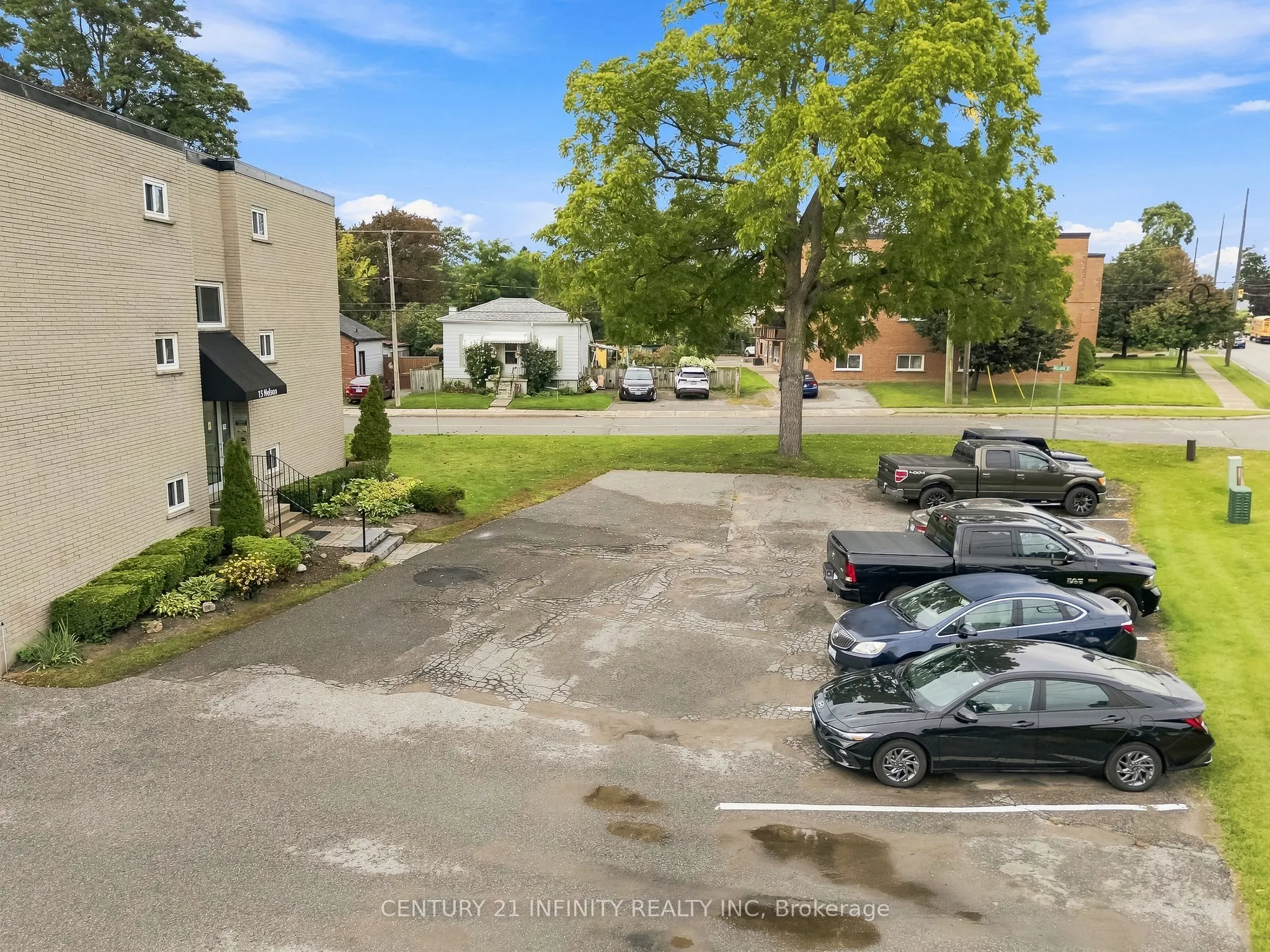 15 Nelson Street