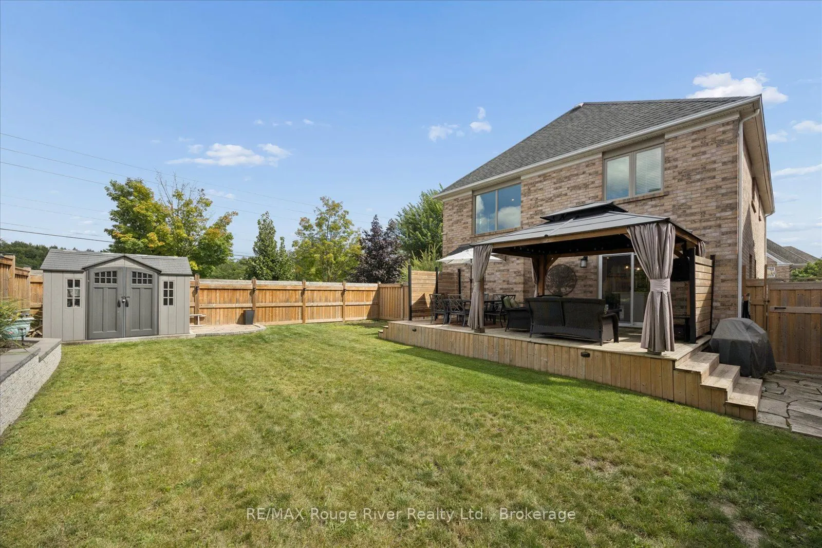 10 Windbreak Crescent