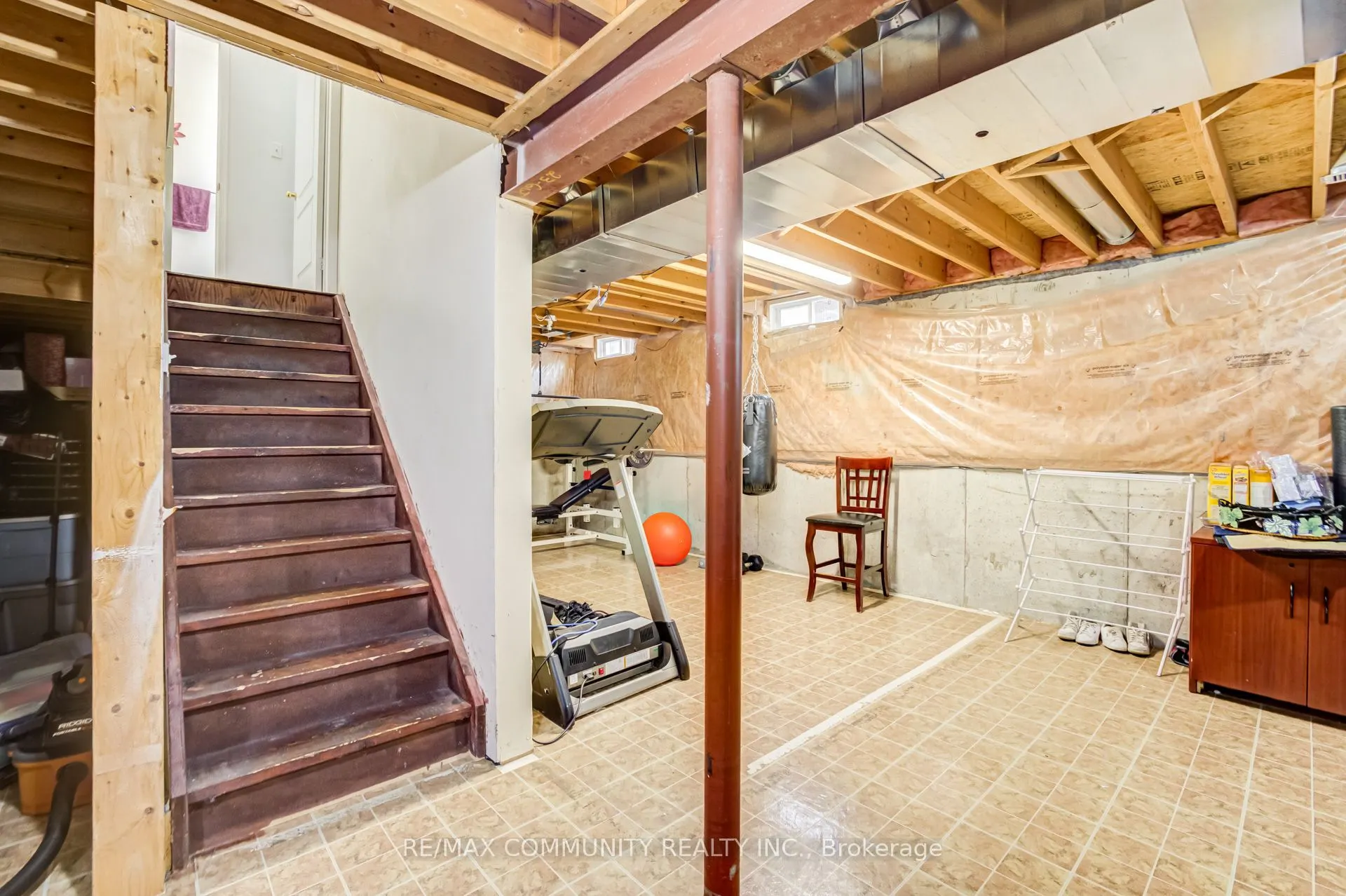 19 Tiller Street