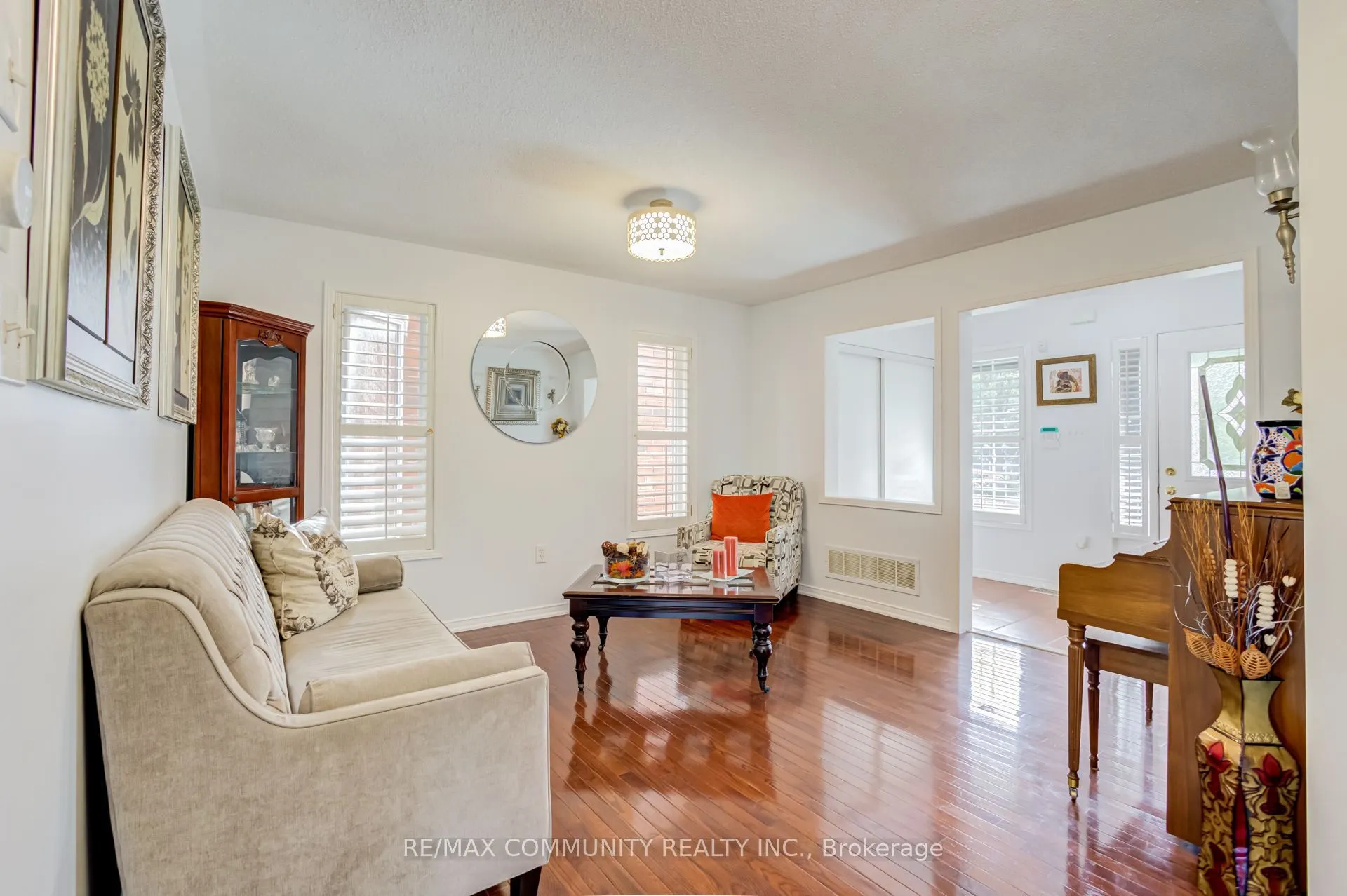 19 Tiller Street