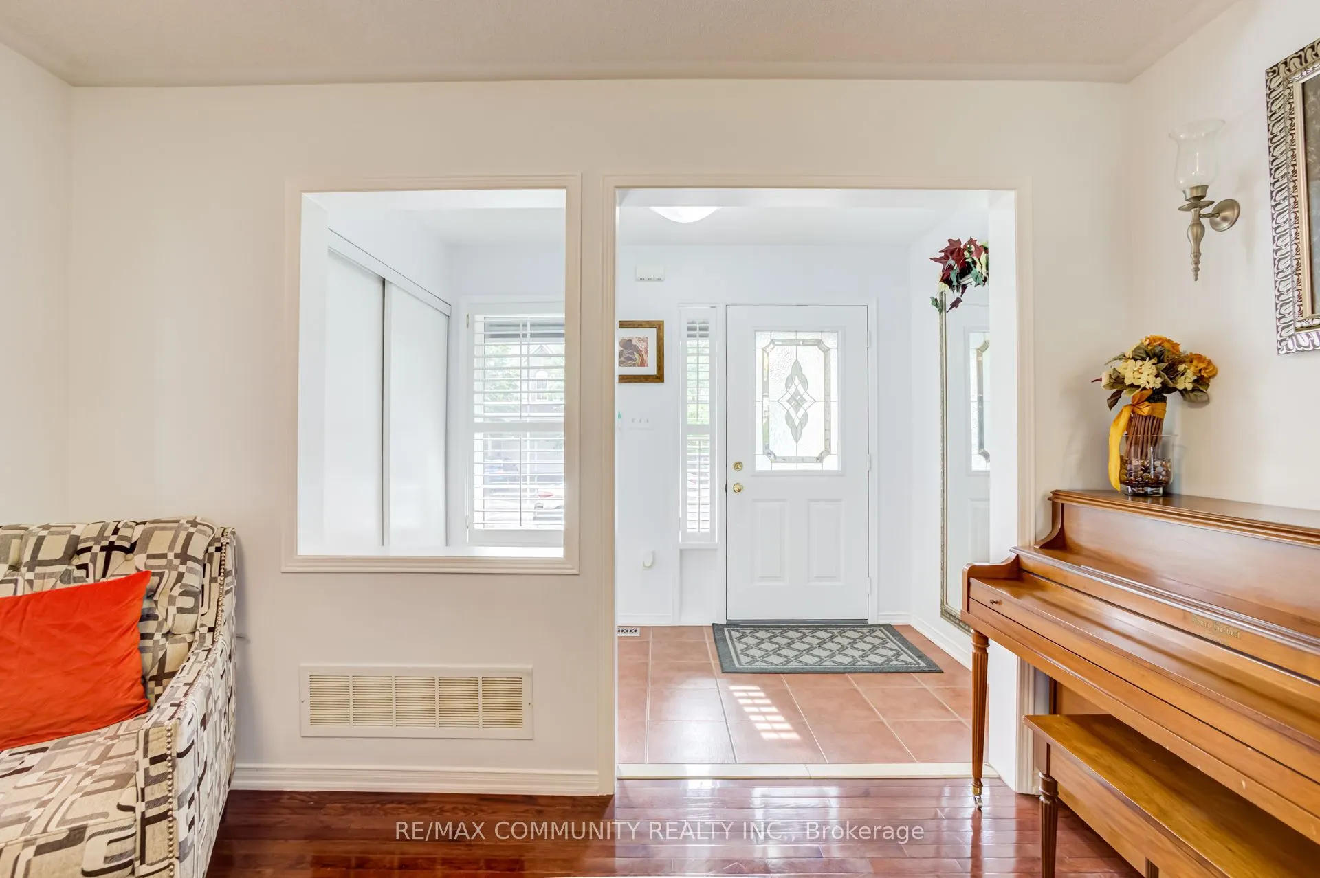 19 Tiller Street