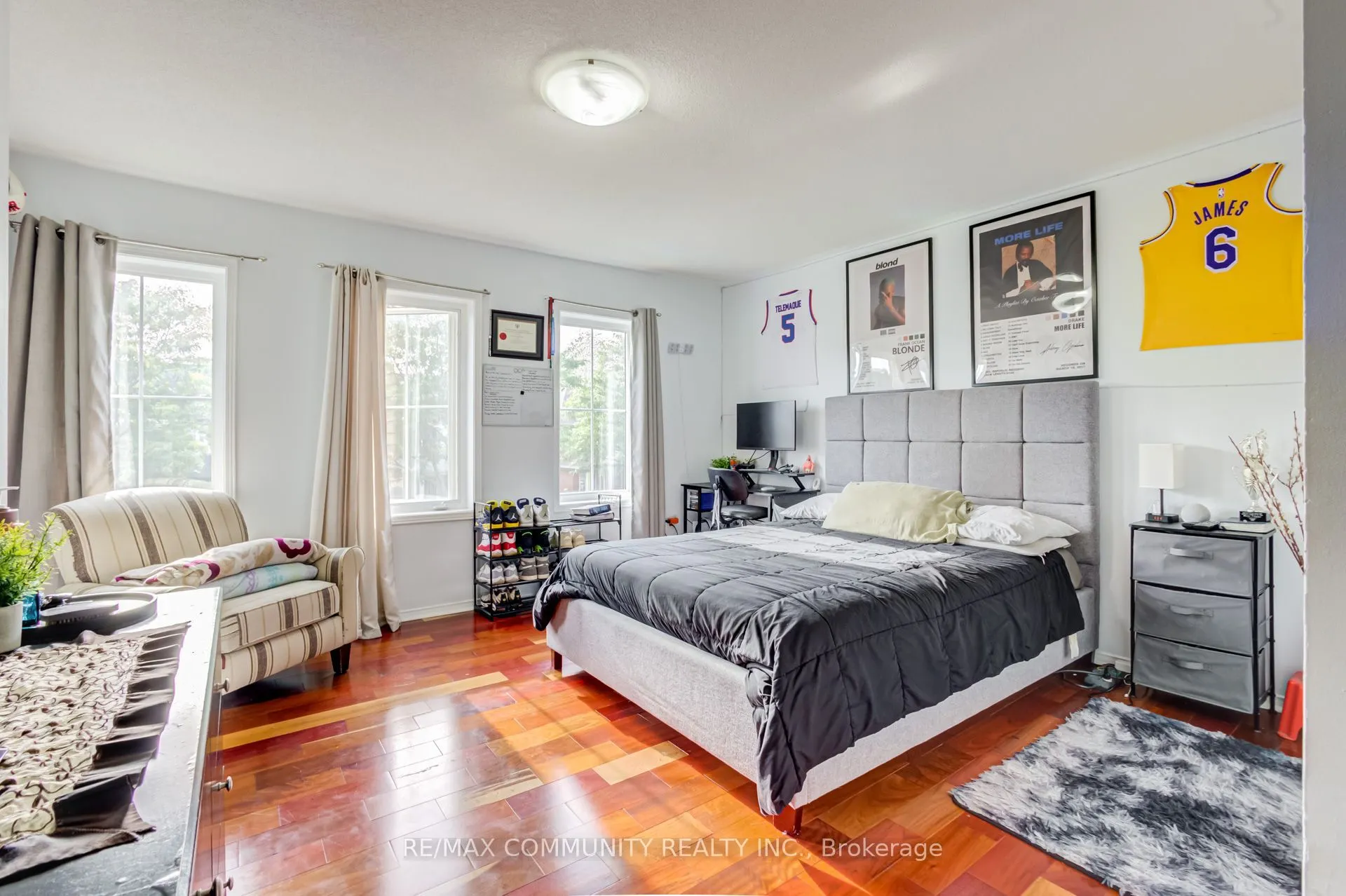 19 Tiller Street