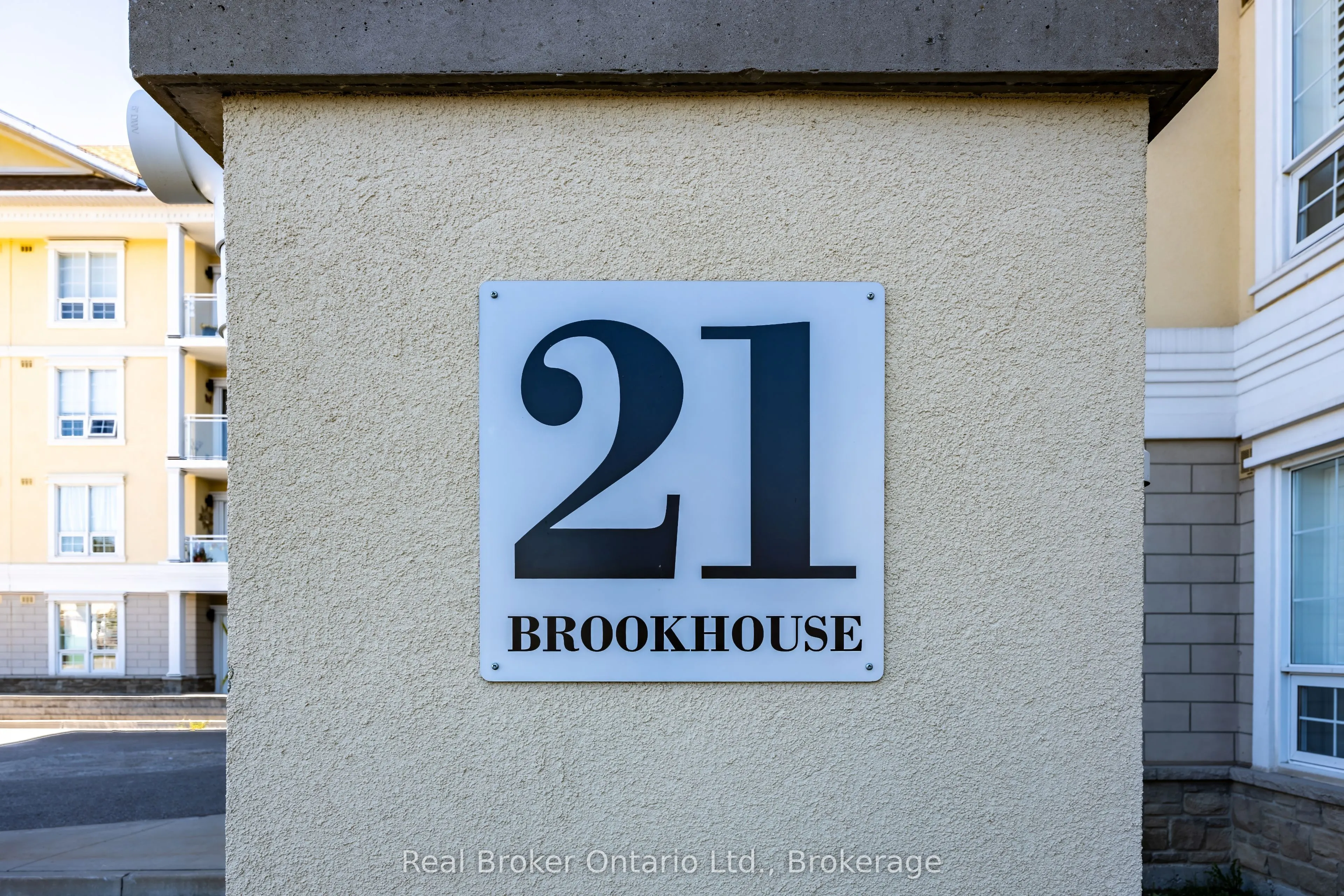 21 Brookhouse Drive #216