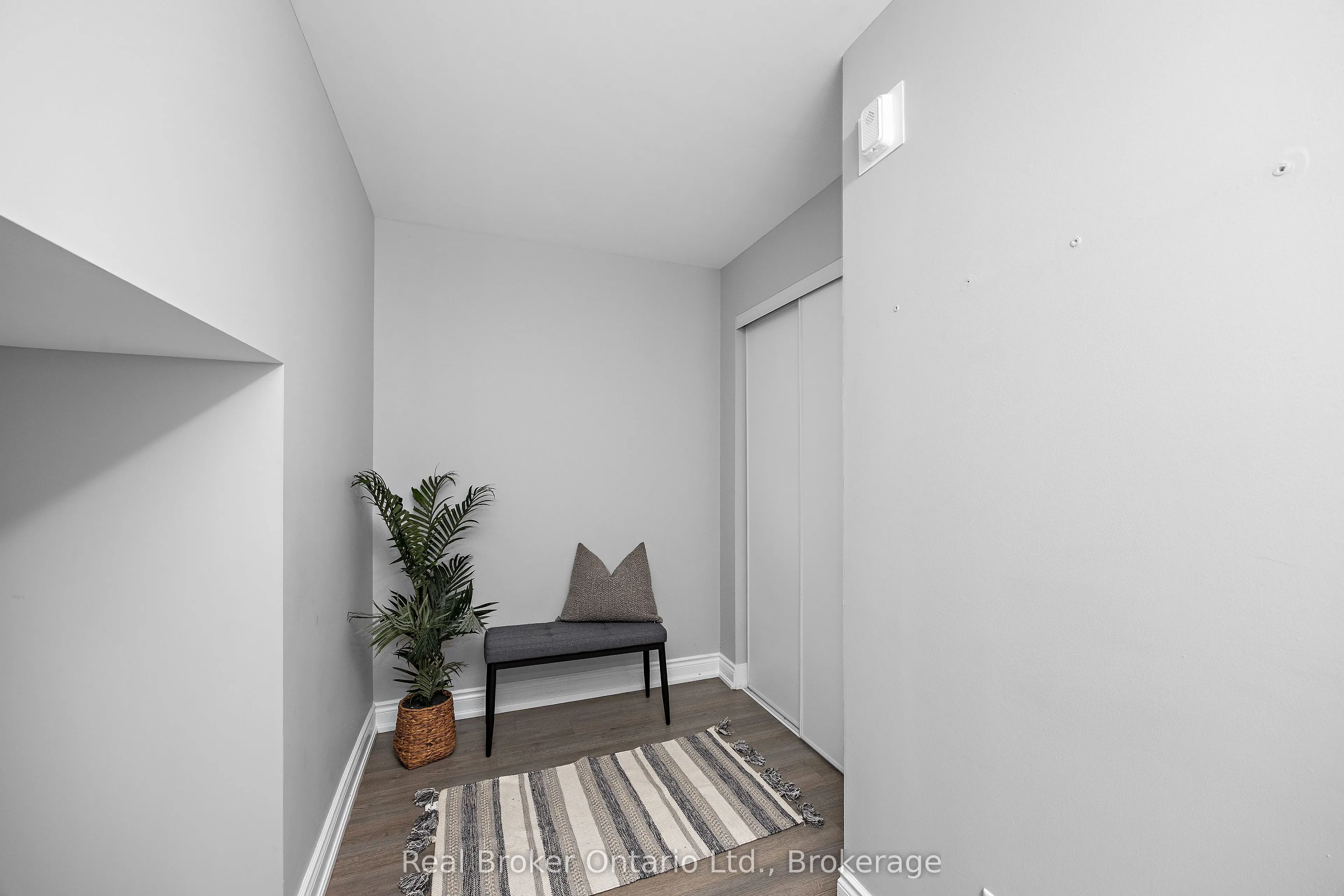 21 Brookhouse Drive #216