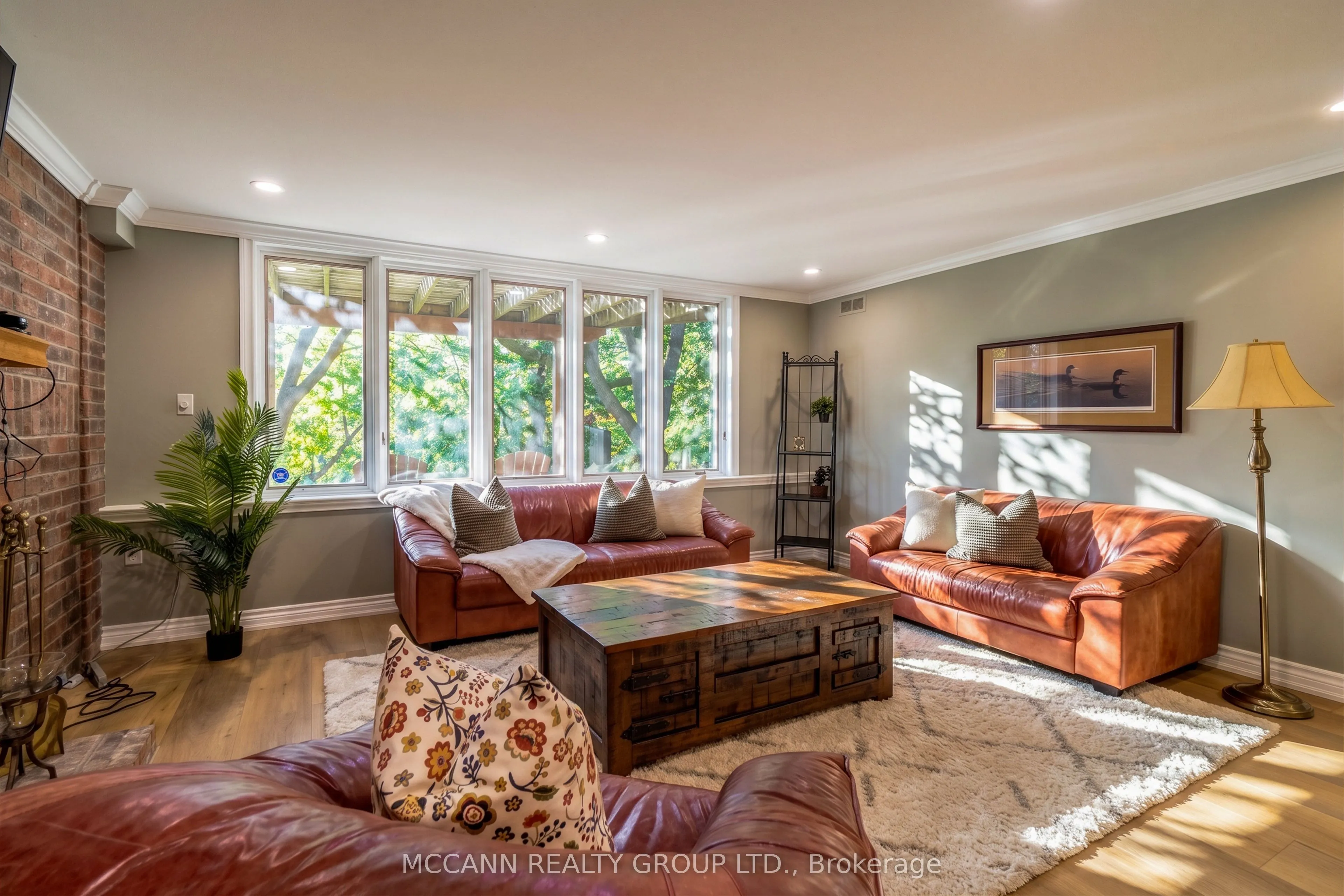 89 Blackcreek Trail