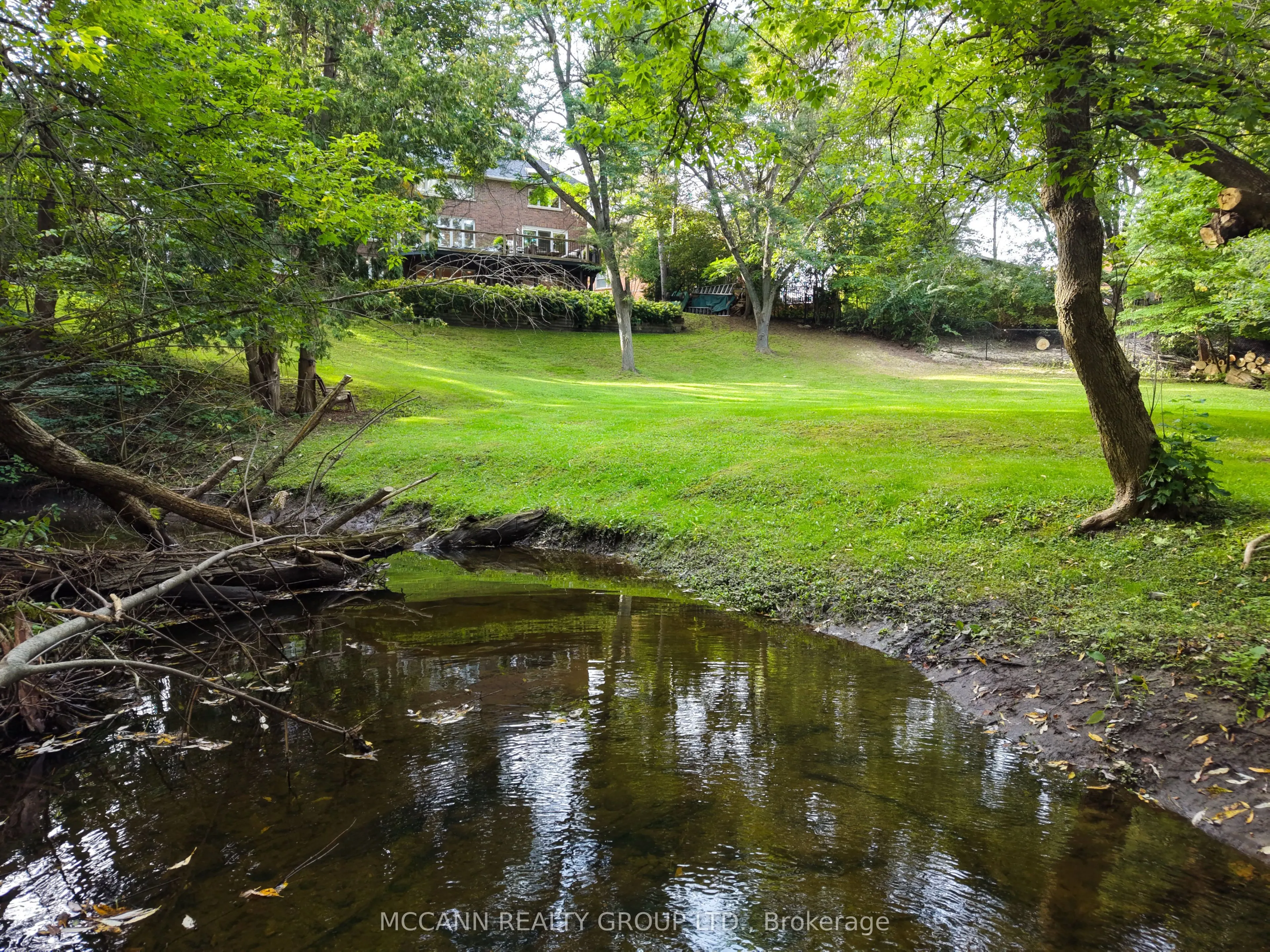 89 Blackcreek Trail