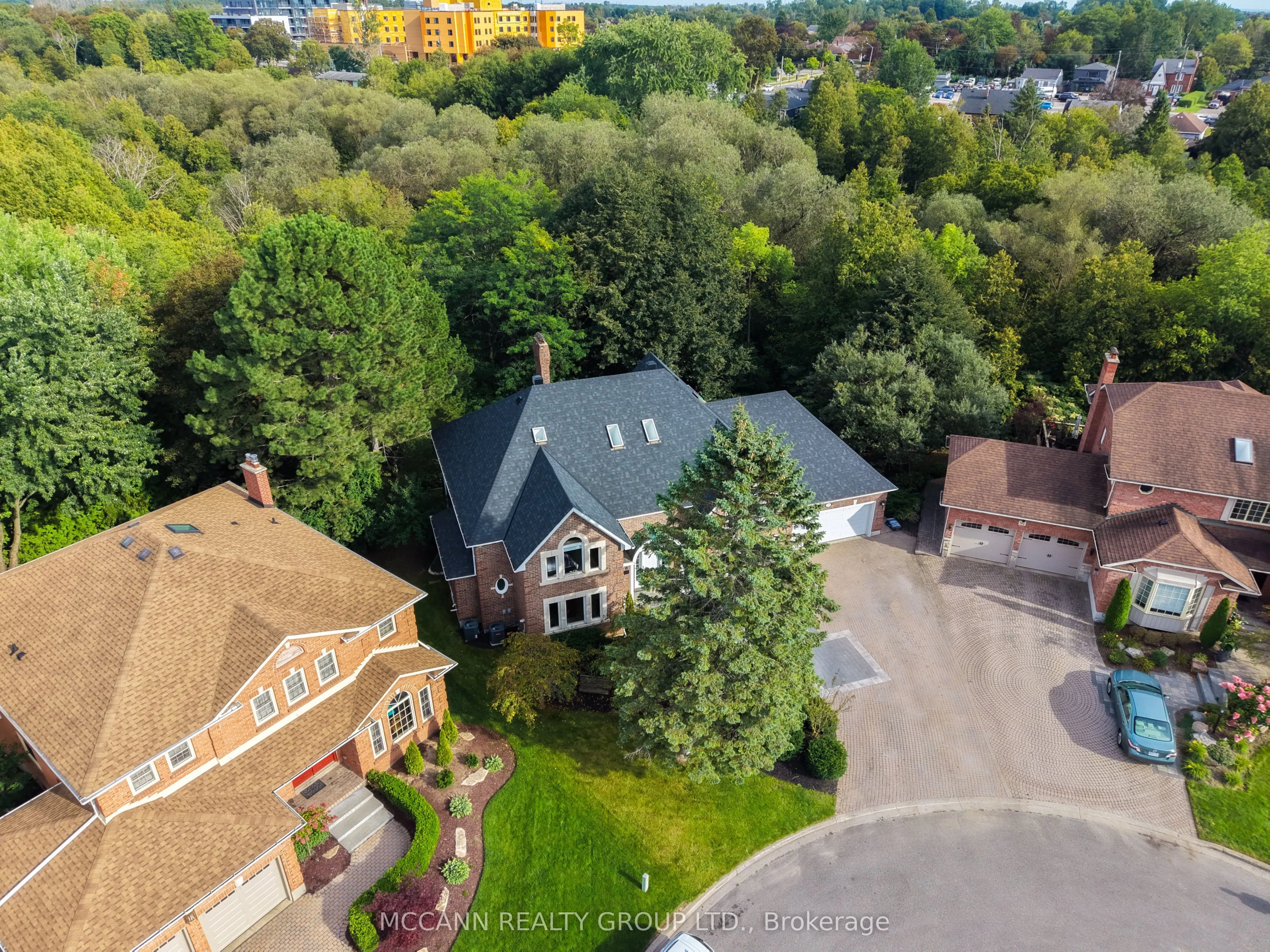 89 Blackcreek Trail
