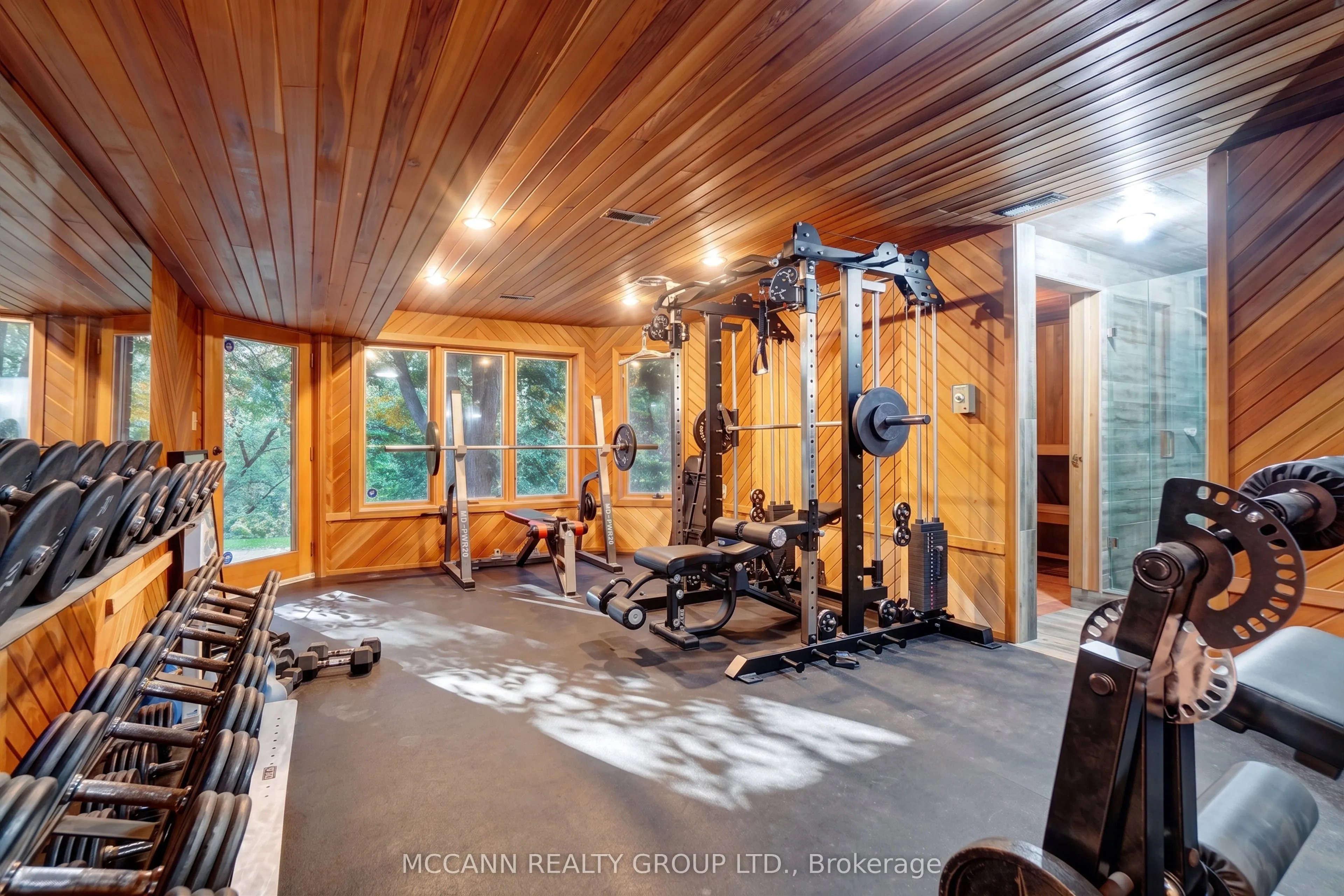 89 Blackcreek Trail