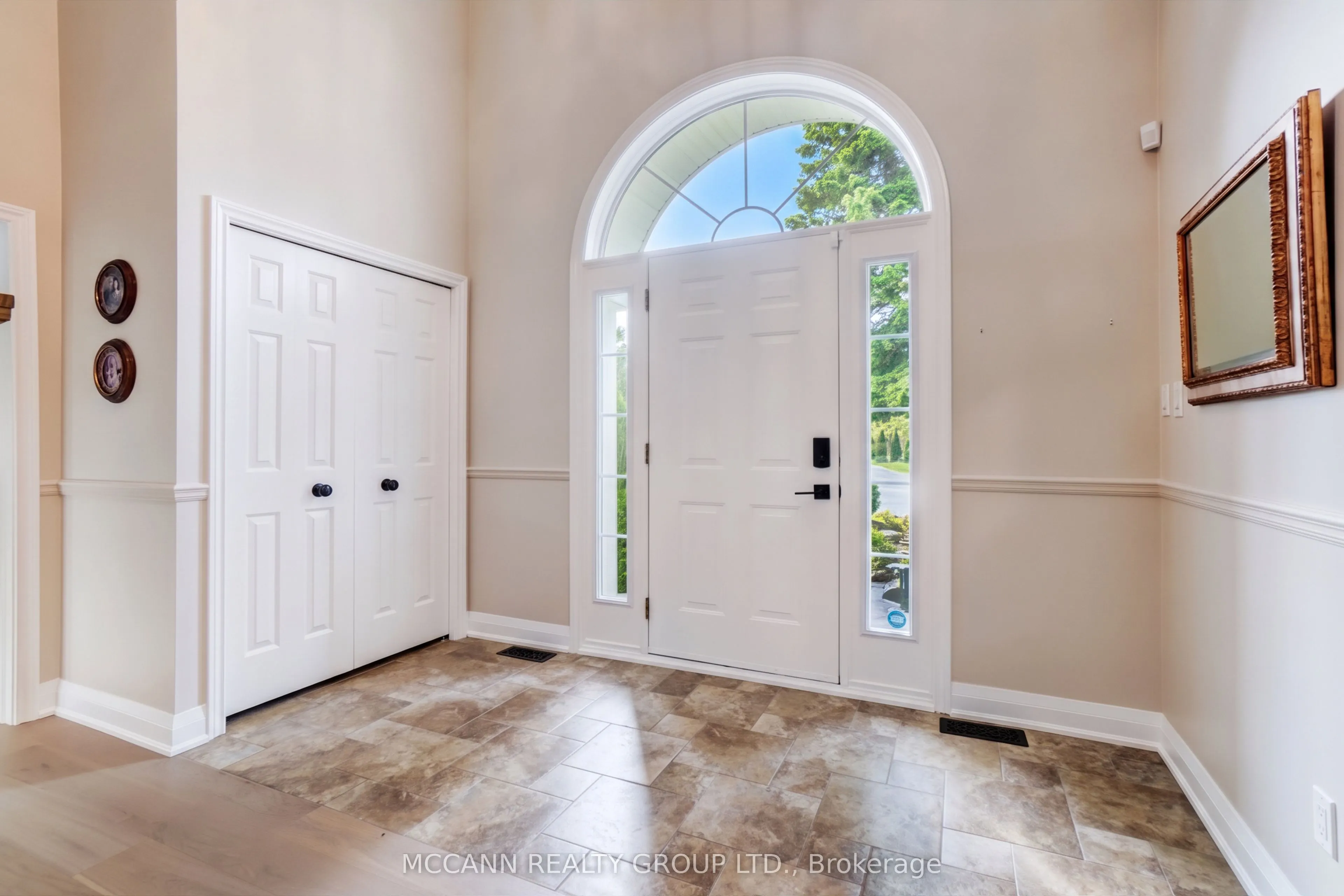 89 Blackcreek Trail
