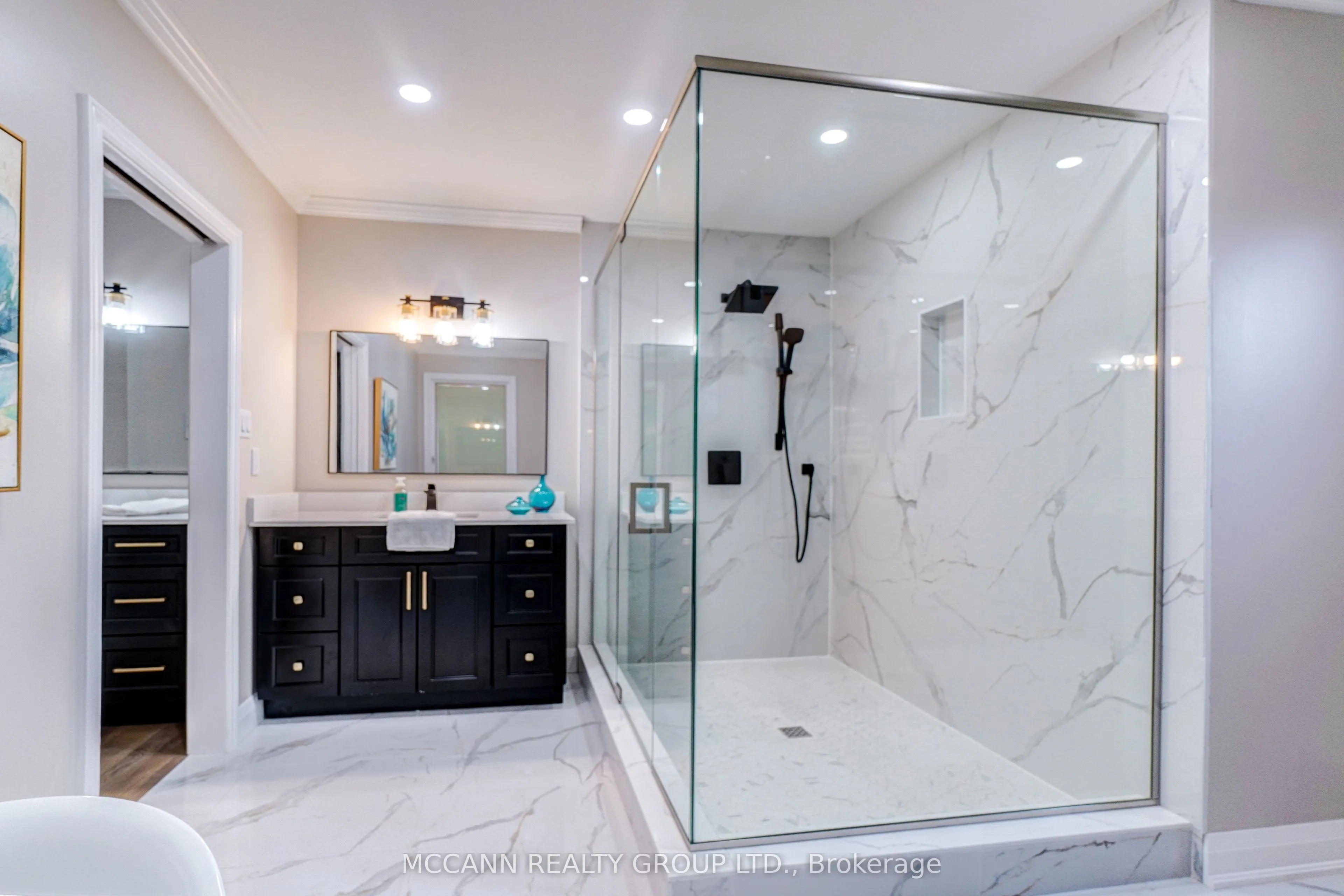 89 Blackcreek Trail