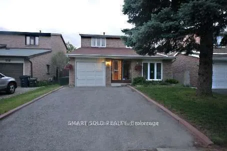 58 Ambercroft Boulevard