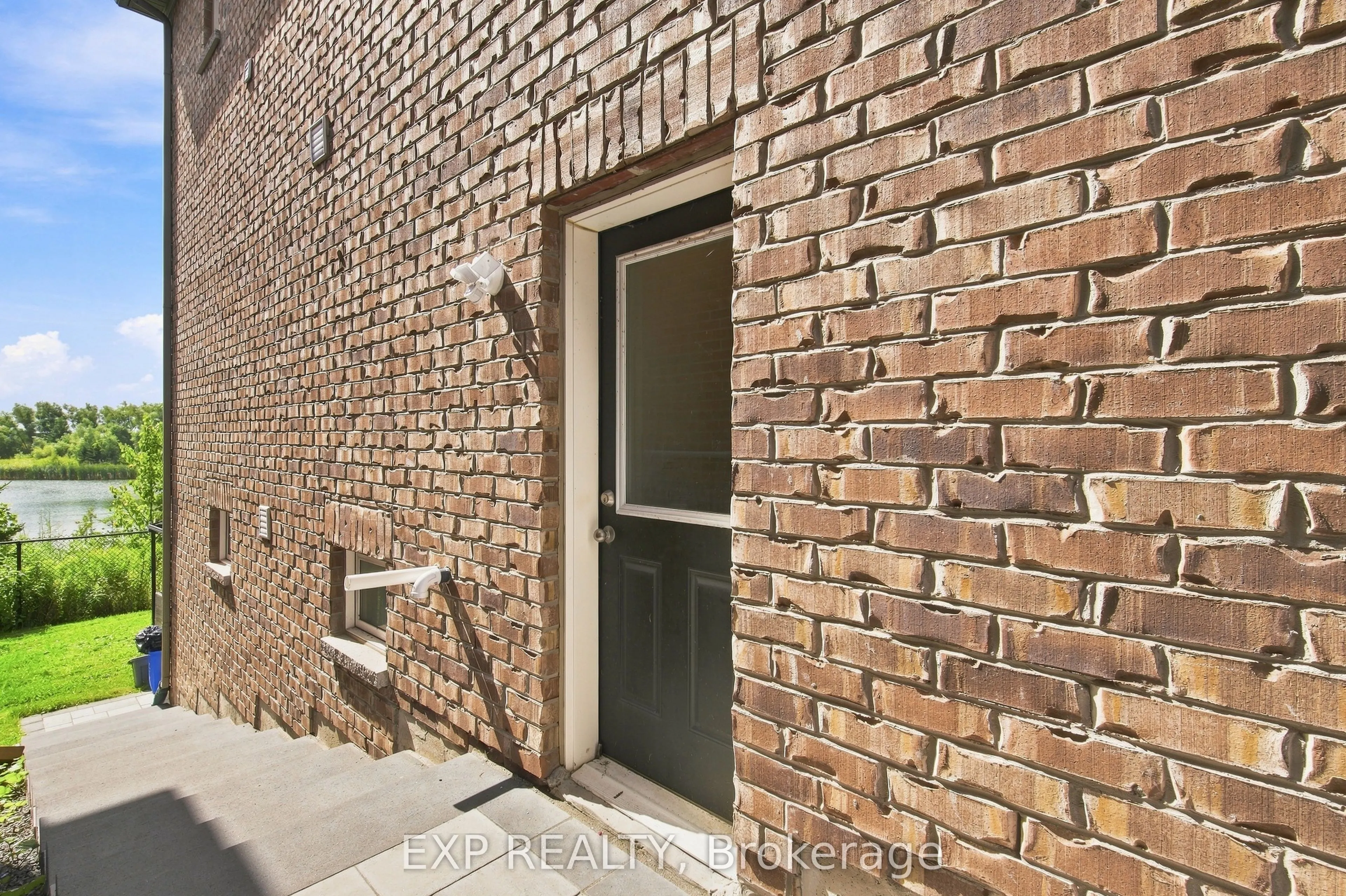 39 Purdy Place
