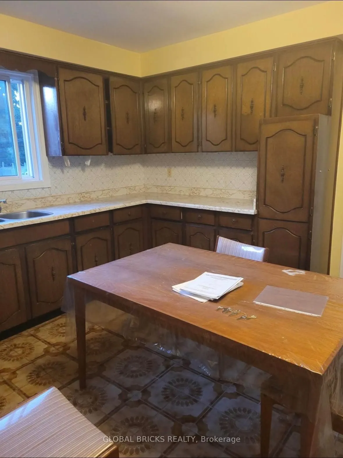 3A Heale Avenue