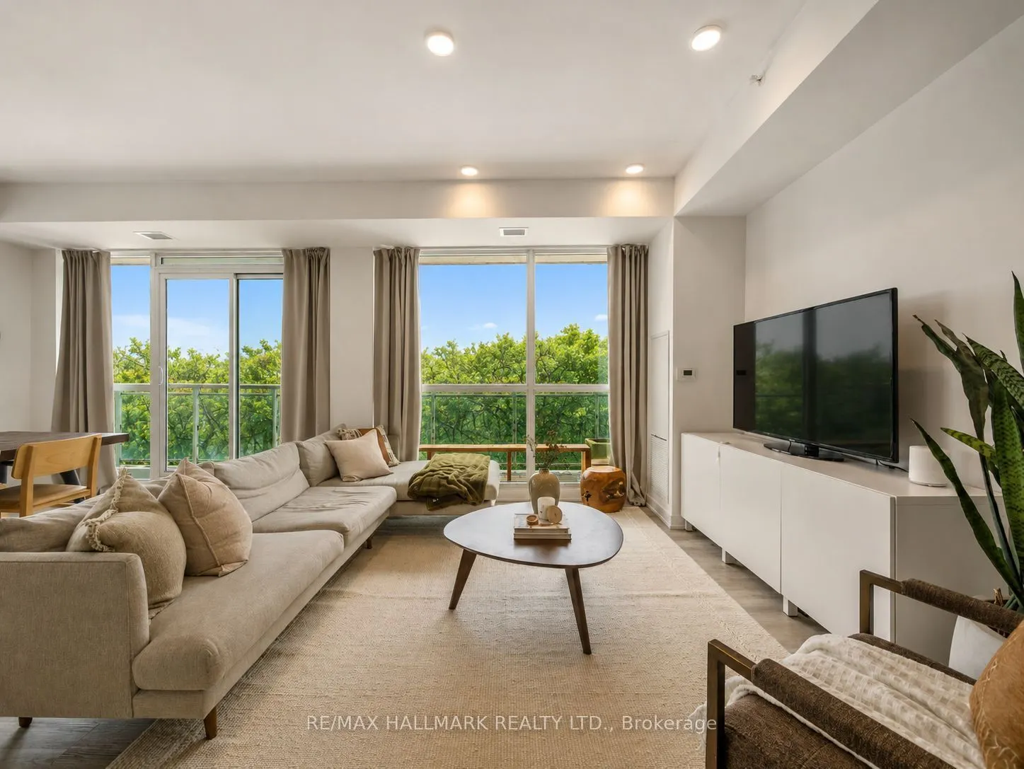 1350 Kingston Road #604