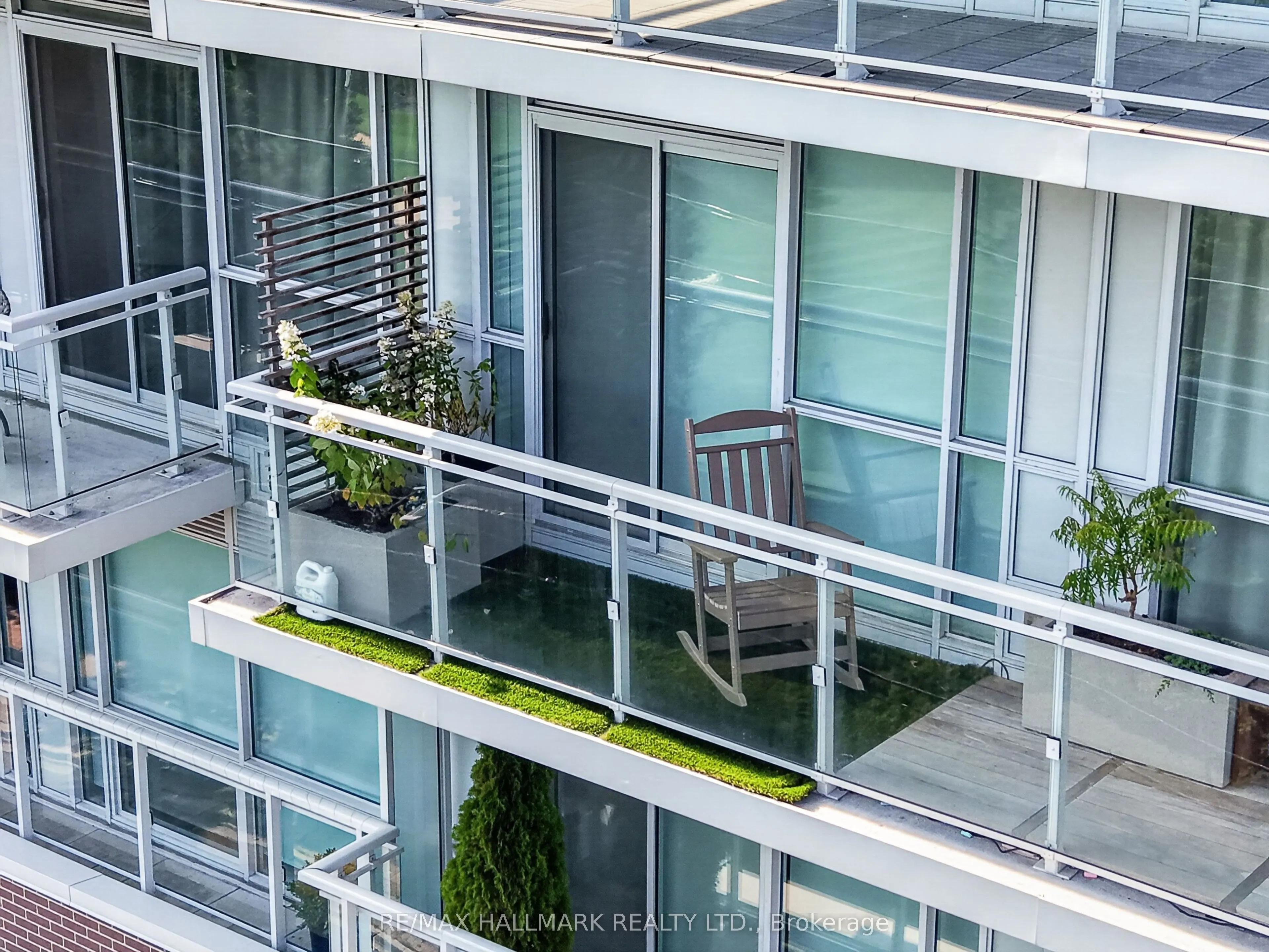1350 Kingston Road #604