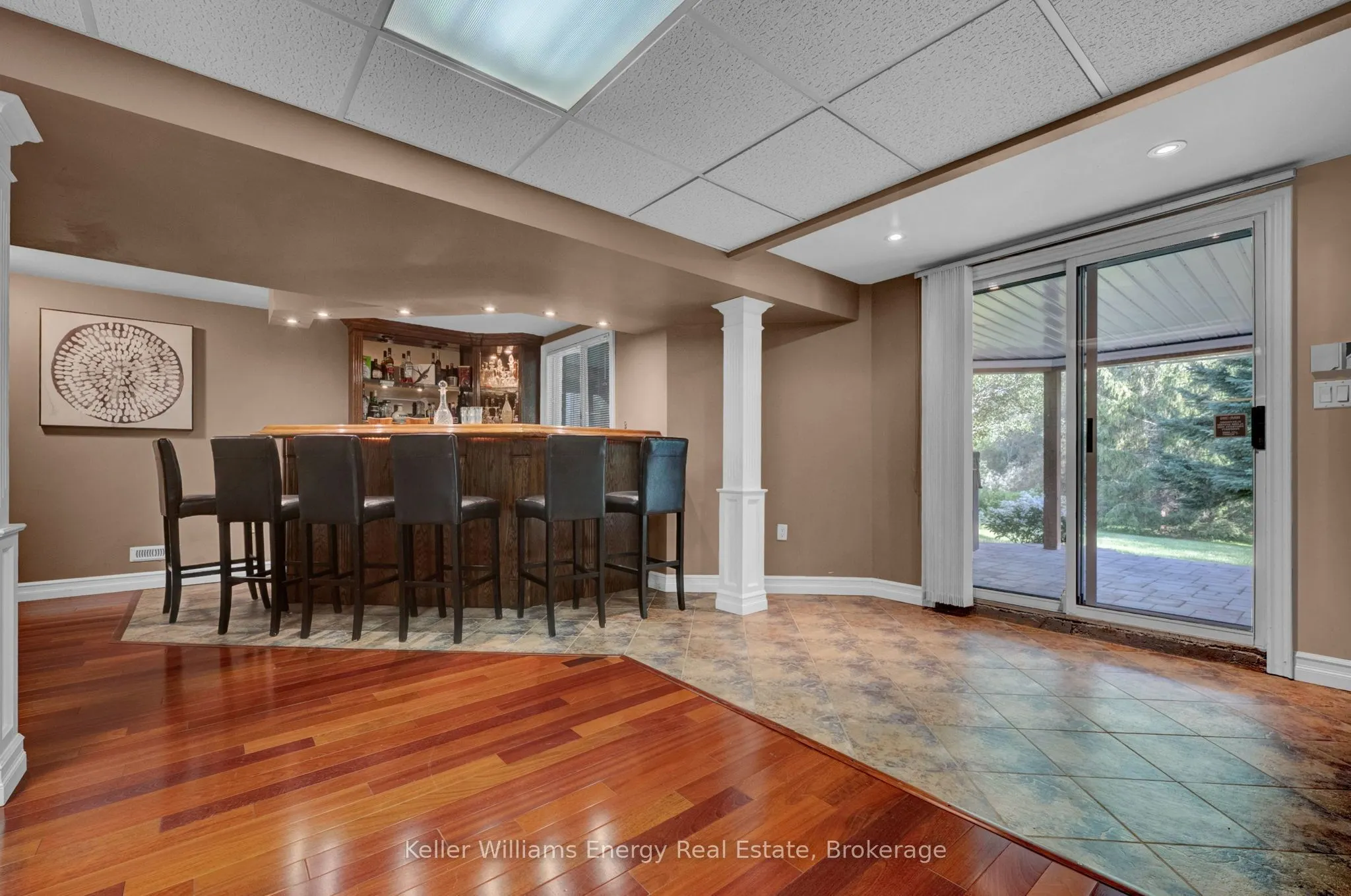35 Living Court