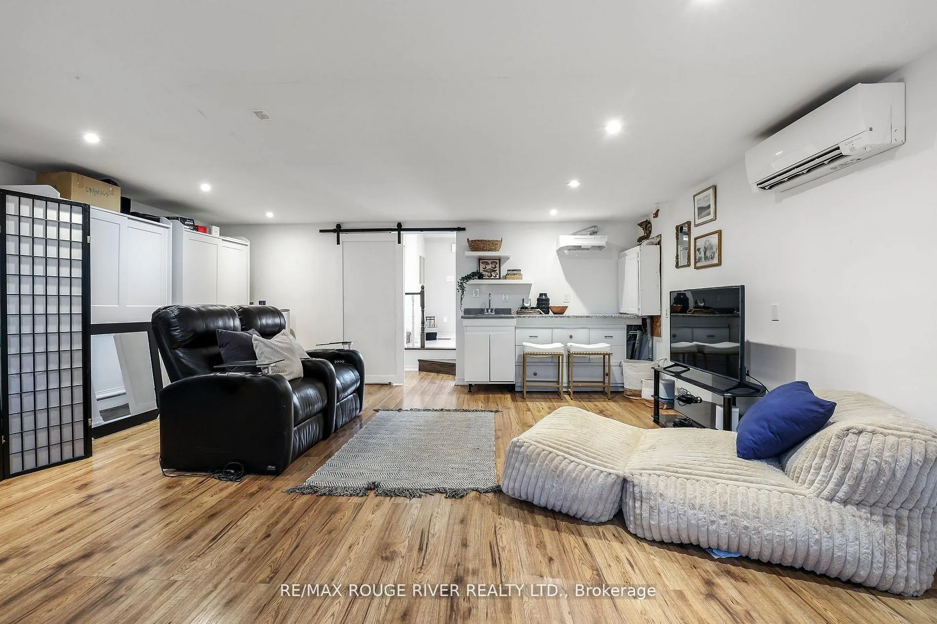 17 Devineridge Avenue