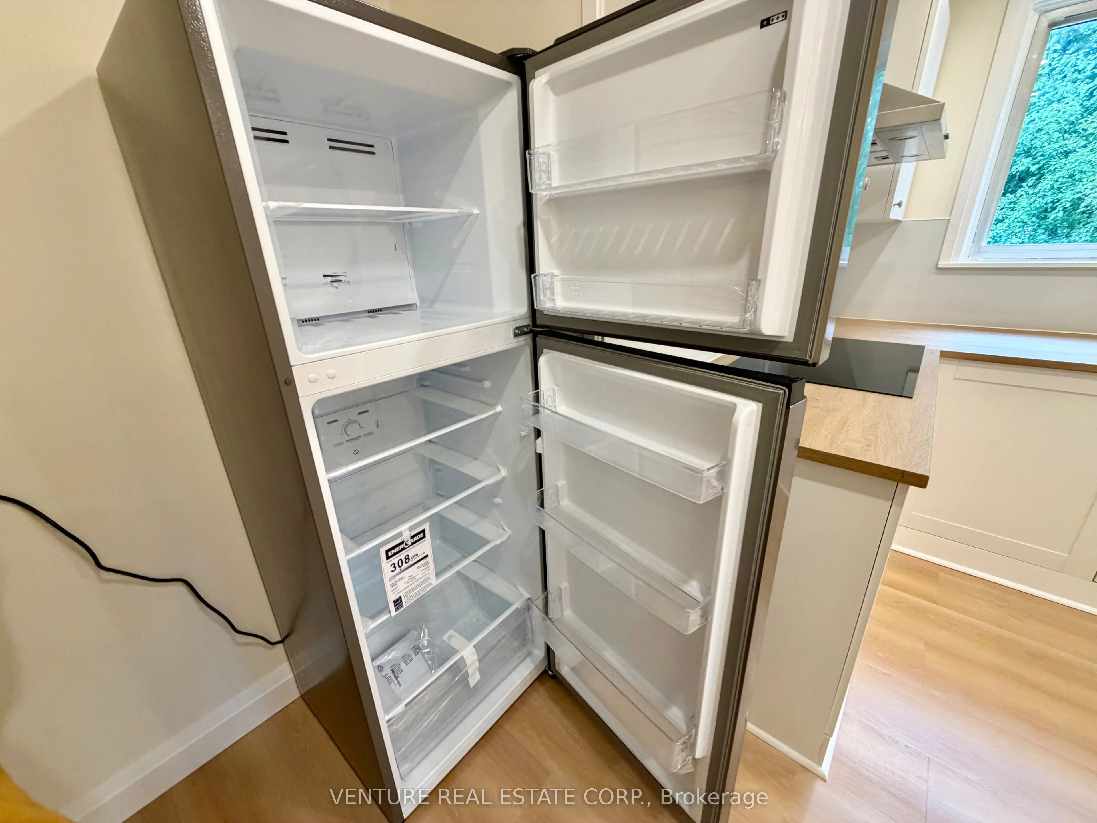 1329 Belair Crescent