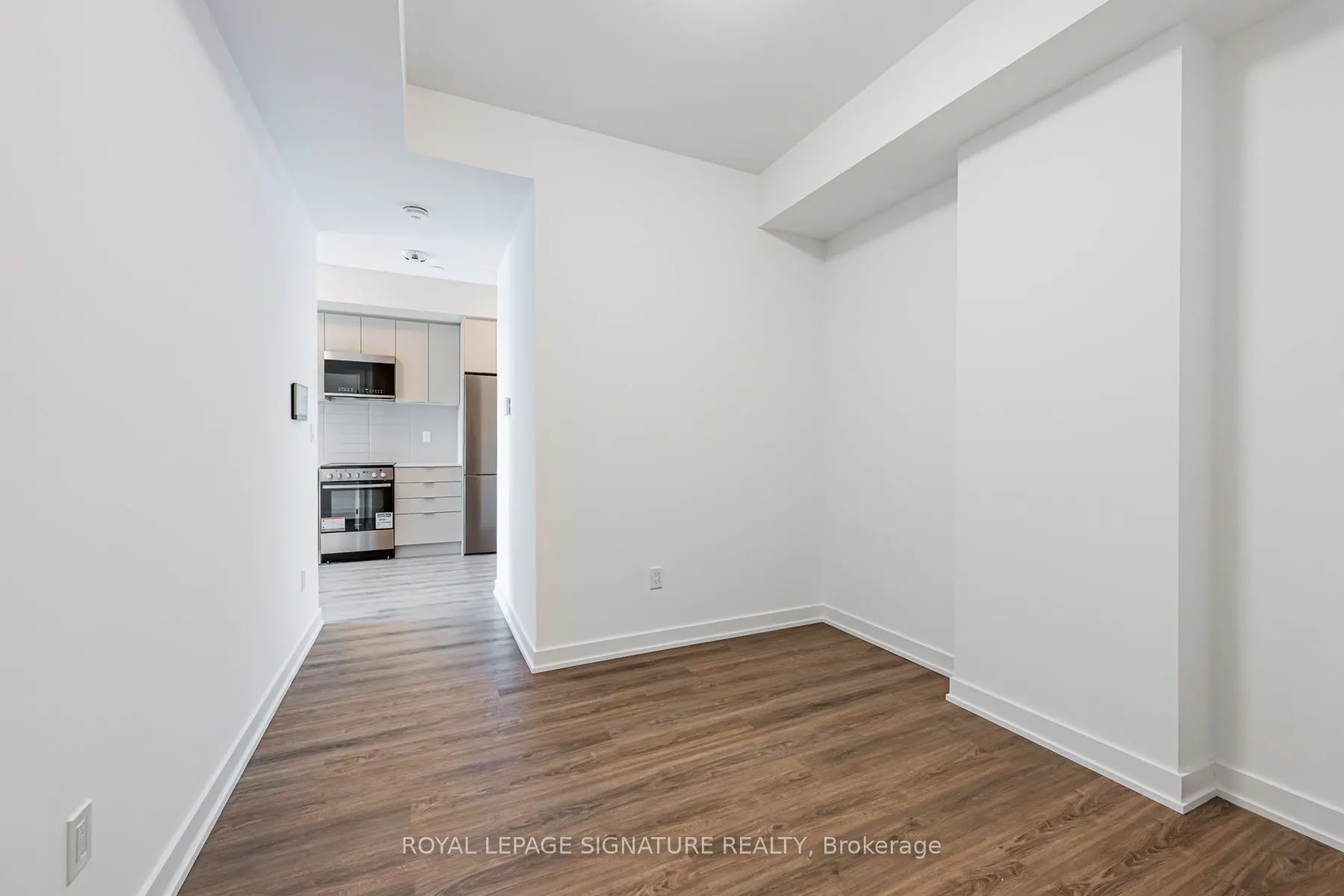 4569 Kingston Road #904